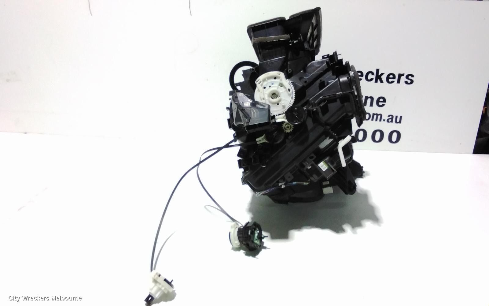 TOYOTA COROLLA HEATER CORE/BOX, ZRE172R, STANDARD TYPE, 12/2013 - 06/2019 - Image 2