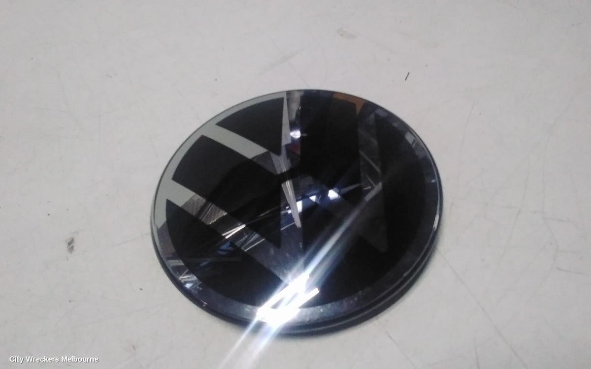 VOLKSWAGEN GOLF BADGE, GEN 8, 09/2020 ONWARDS - Image 3