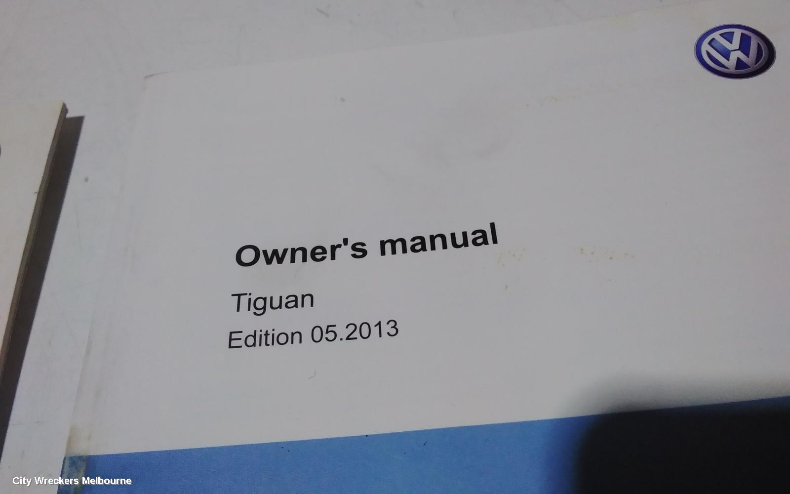 VOLKSWAGEN TIGUAN OWNERS HANDBOOK, 5N, PETROL, 07/2011 - 08/2016 - Image 2