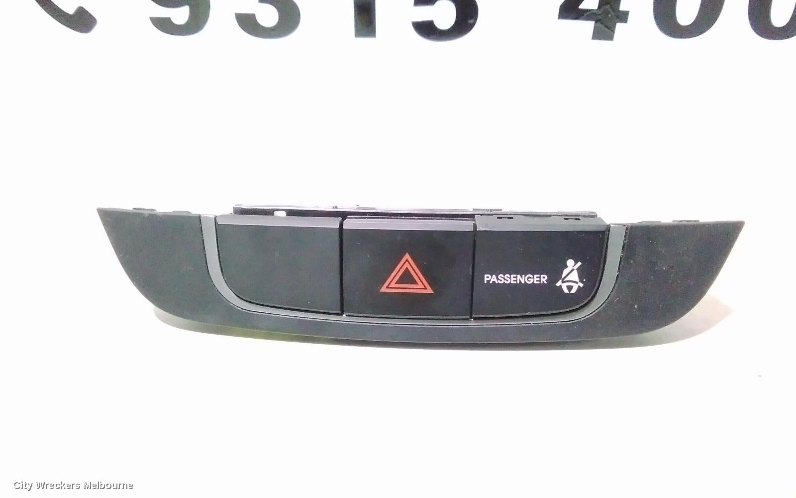 HYUNDAI IX35 FLASHER/HAZARD RELAY, LM SERIES 11/2009 - 01/2016 - Image 2