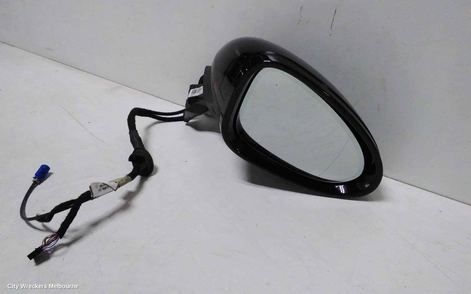 PORSCHE MACAN RIGHT DOOR MIRROR, 95B, ELECTRIC FOLD, AUTODIM, CAMERA TYPE, 06/2014 - 04/2021 - Image 3