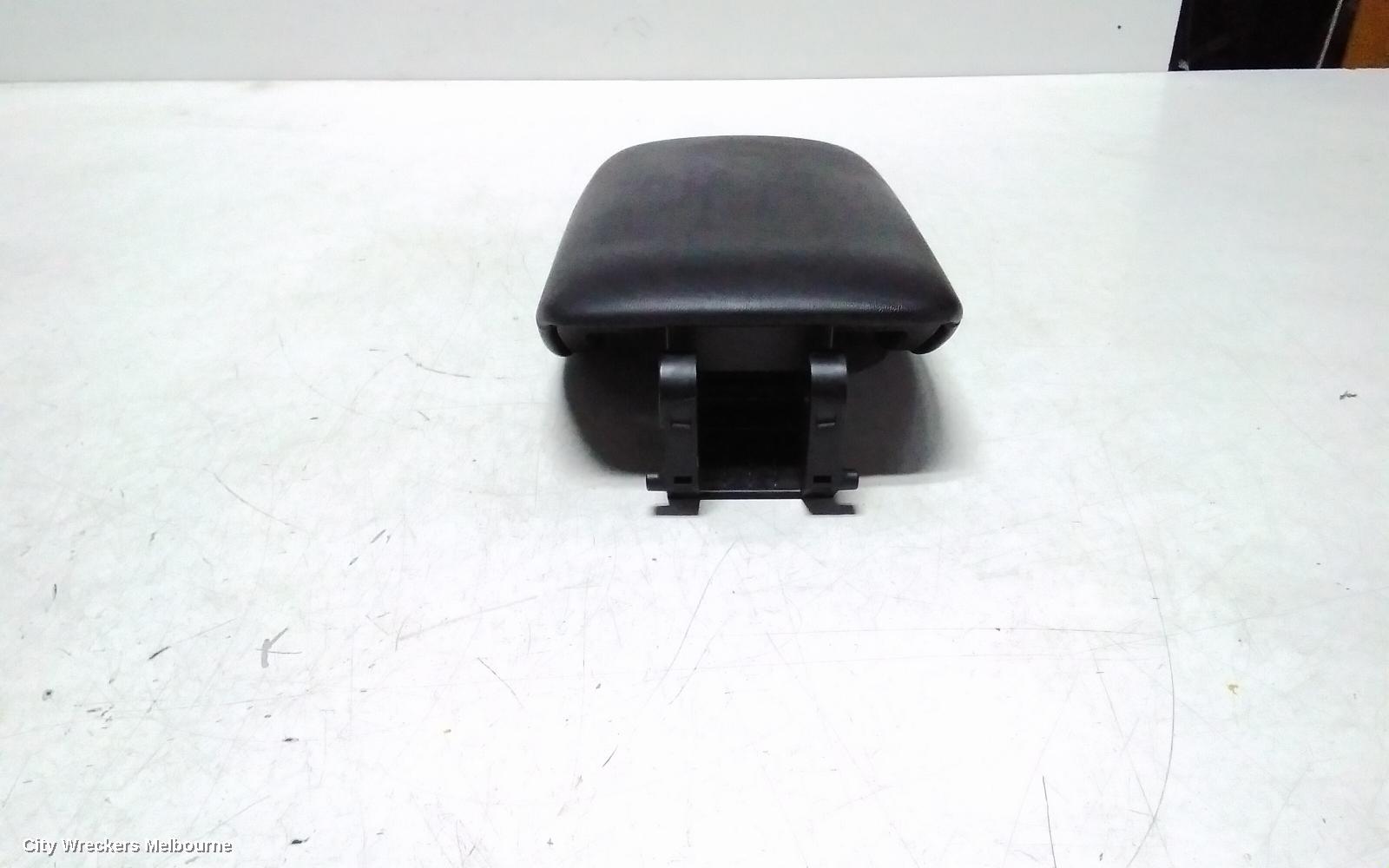 HONDA HRV CONSOLE, RV, 12/2021 ONWARDS - Image 3