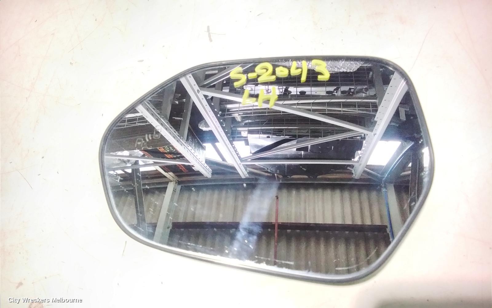 TOYOTA C-HR LEFT DOOR MIRROR, GEN 1, POWER FOLD, W/ PUDDLE LIGHT, COLOUR CODED, 12/2016 ONWARDS 09/2019 - Image 2