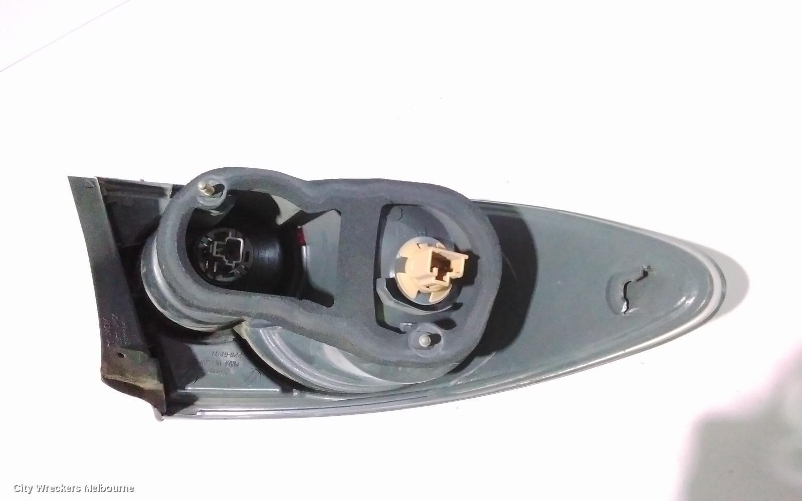 MAZDA 6 RIGHT TAILLIGHT, GG/GY, IN BODY, SEDAN/HATCH, LENS# 220-61980, 08/2005 - 11/2007 - Image 3