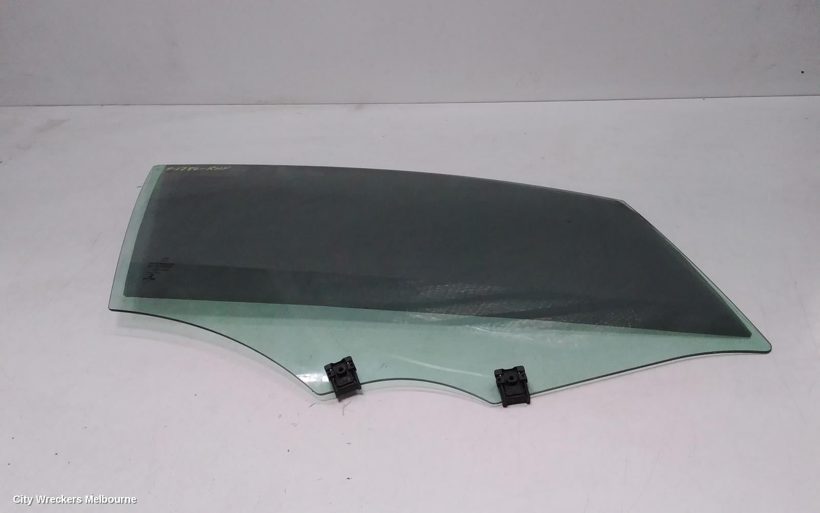 PEUGEOT 508 RIGHT FRONT DOOR WINDOW, 07/2011 - 12/2017 - Image 1