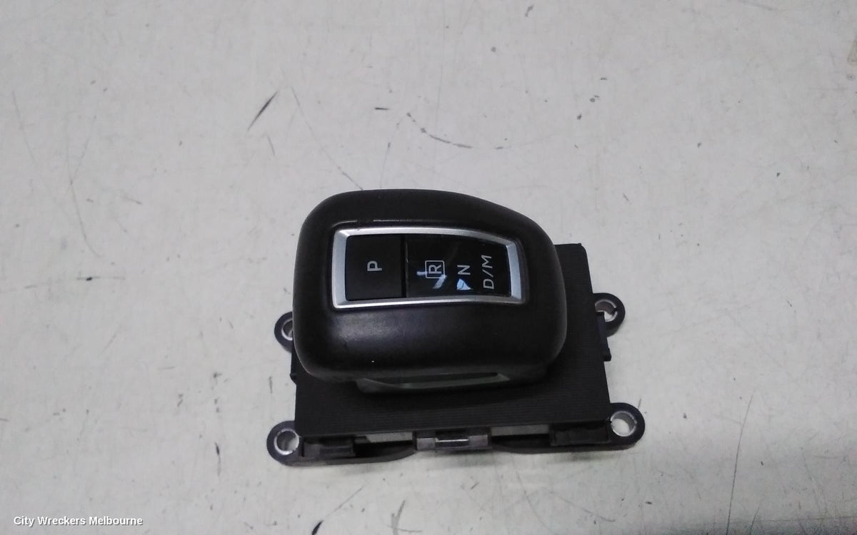 MITSUBISHI OUTLANDER GEAR STICK/SHIFTER, ZM, 08/2021 ONWARDS - Image 1