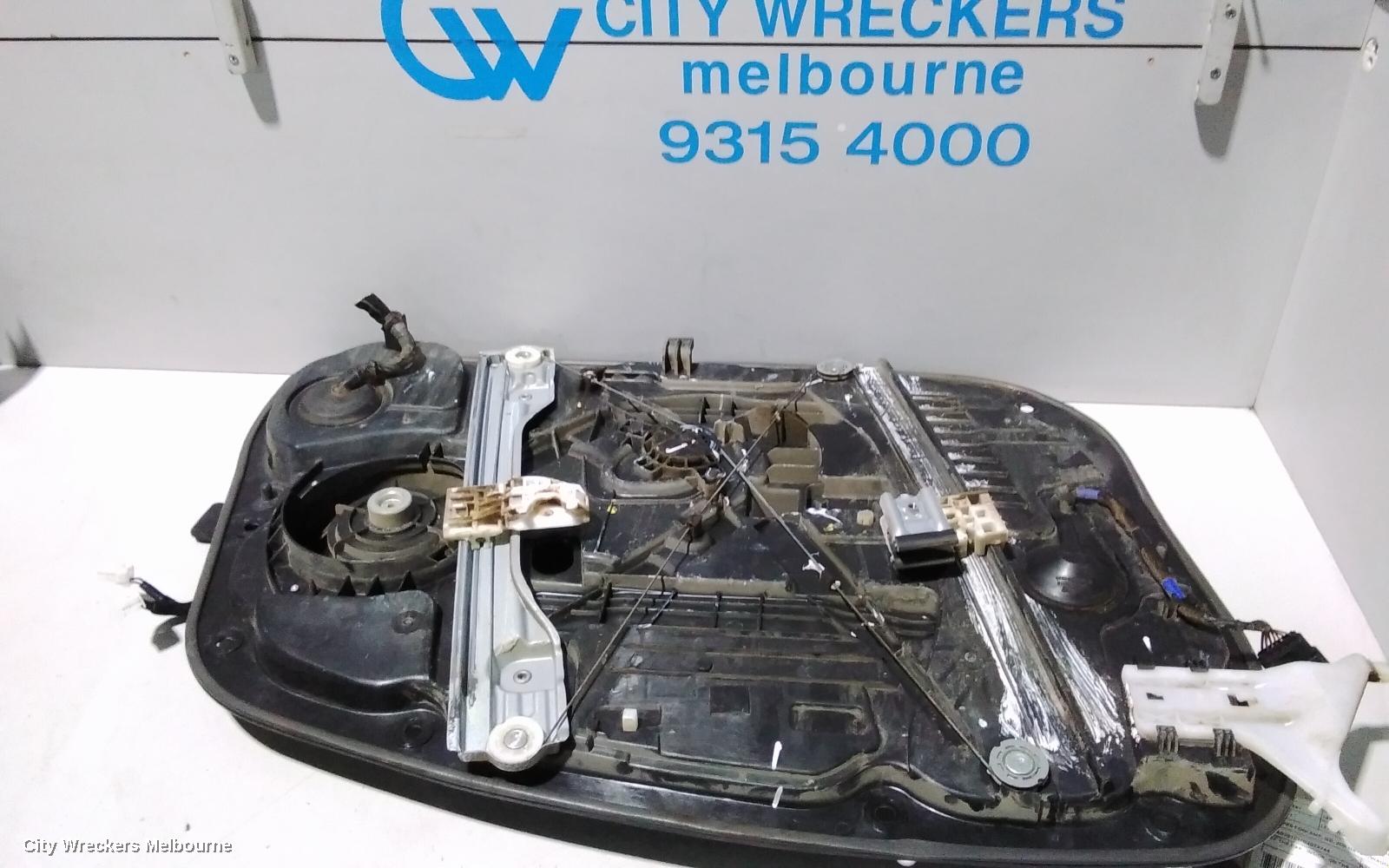 HYUNDAI I30 RIGHT FRONT WINDOW REG/MOTOR, GD, WAGON, DOOR REG ASSY (REG AND MOTOR), NON SMART KEY TYPE (MOTOR-2 PIN), 02/2012 - 02/2017 - Image 1