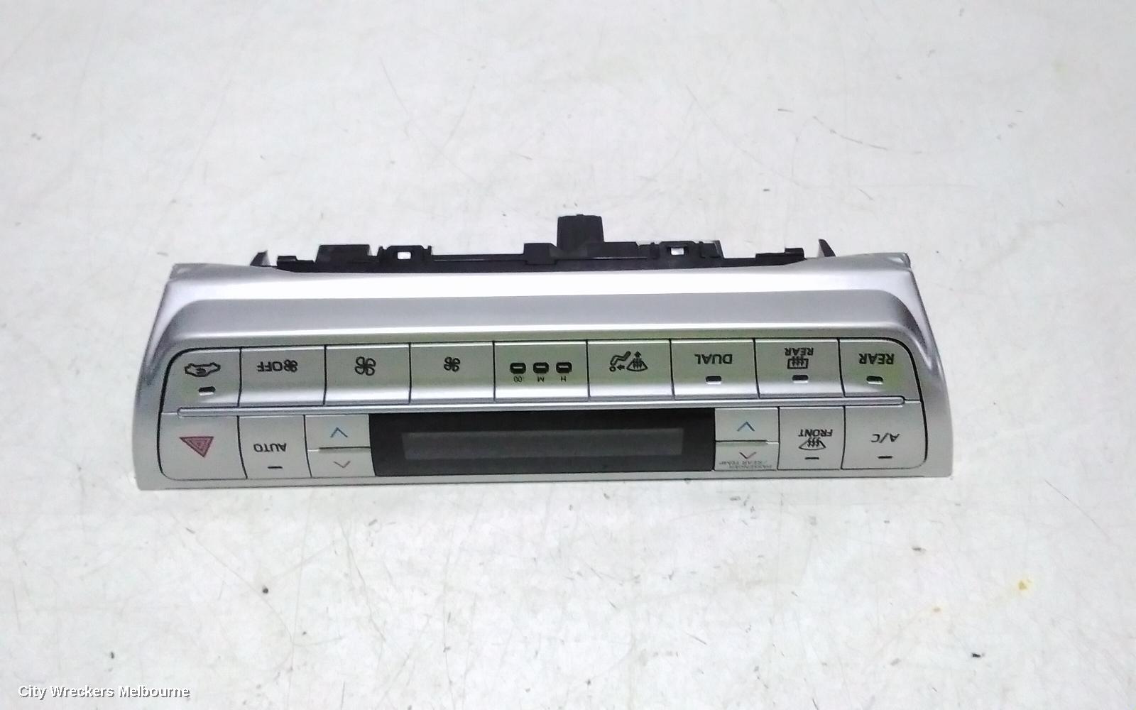 TOYOTA PRADO HEATER/AC CONTROLS, 150 SERIES, GXL/VX/KAKADU, FRONT, CLIMATE CONTROL, DUAL ZONE A/C TYPE, P/N 8401060J00, 08/2017 - 12/2023 - Image 1