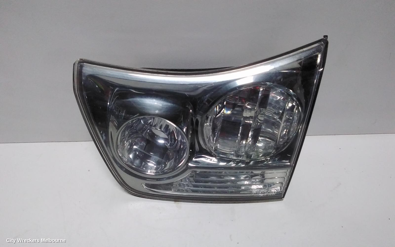 LEXUS RX SERIES REAR GARNISH, RX350, TAILGATE LAMP (RH SIDE), GSU3#, 03/2006 - 11/2008 - Image 2