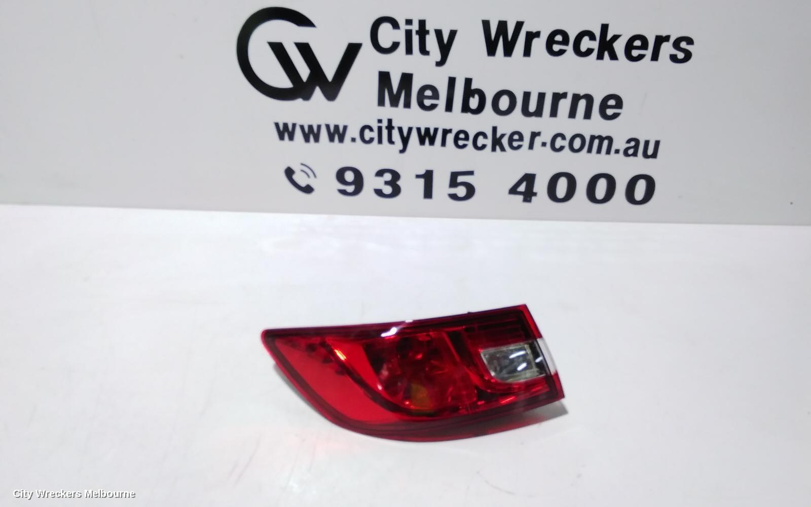 RENAULT CLIO LEFT TAILLIGHT, X98, 09/2013 - 07/2016 - Image 1