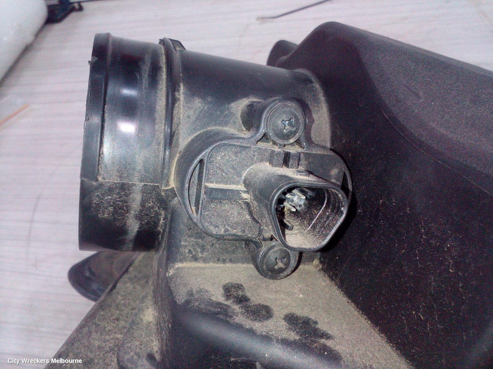 OPEL ASTRA AIR CLEANER/BOX, AIR CLEANER, AS, 1.6, PETROL, 09/2012 - 08/2013 - Image 3