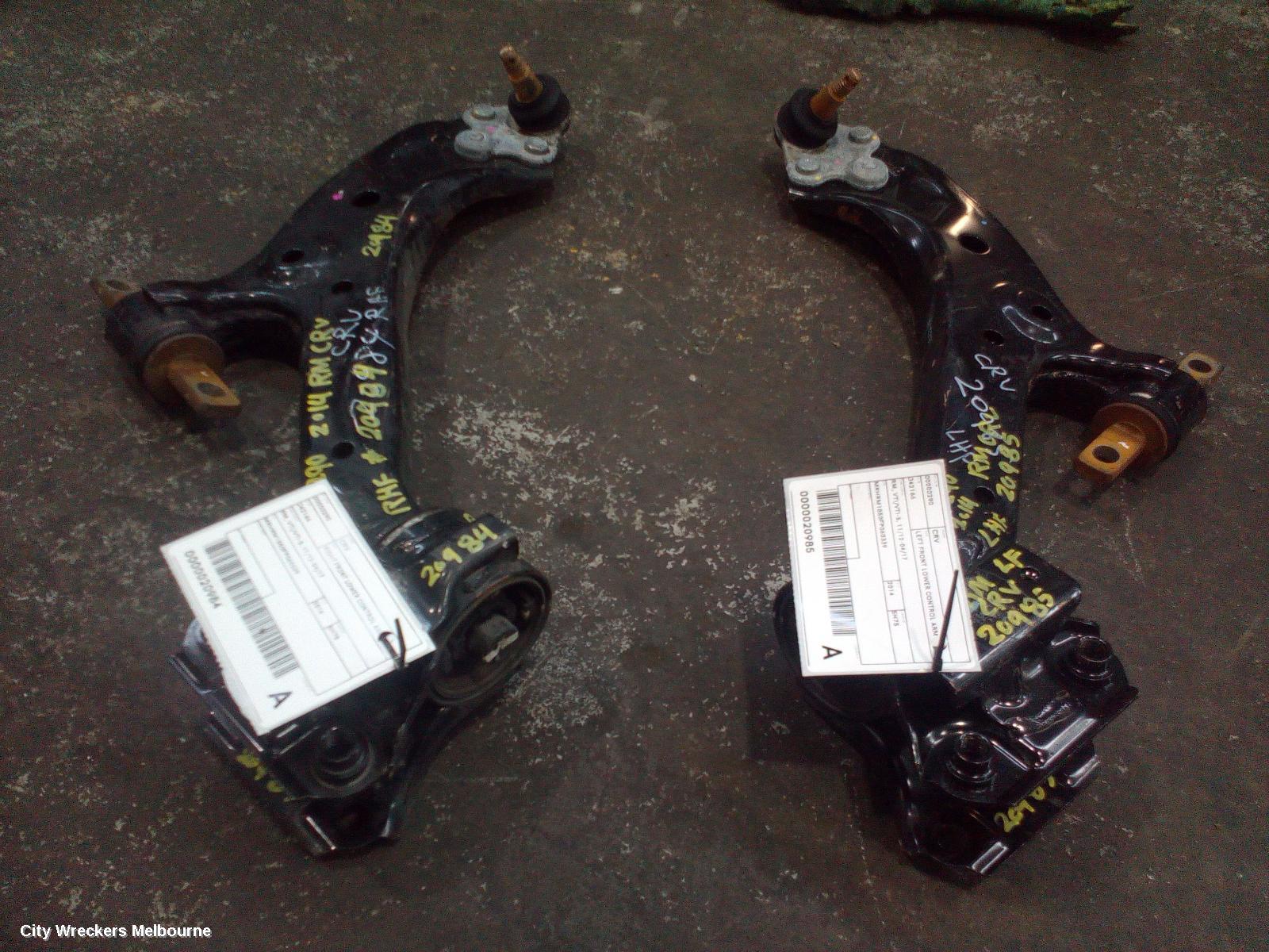 HONDA CRV RIGHT FRONT LOWER CONTROL ARM, RM, VTI/VTI-S, 11/2012 - 04/2017 - Image 3