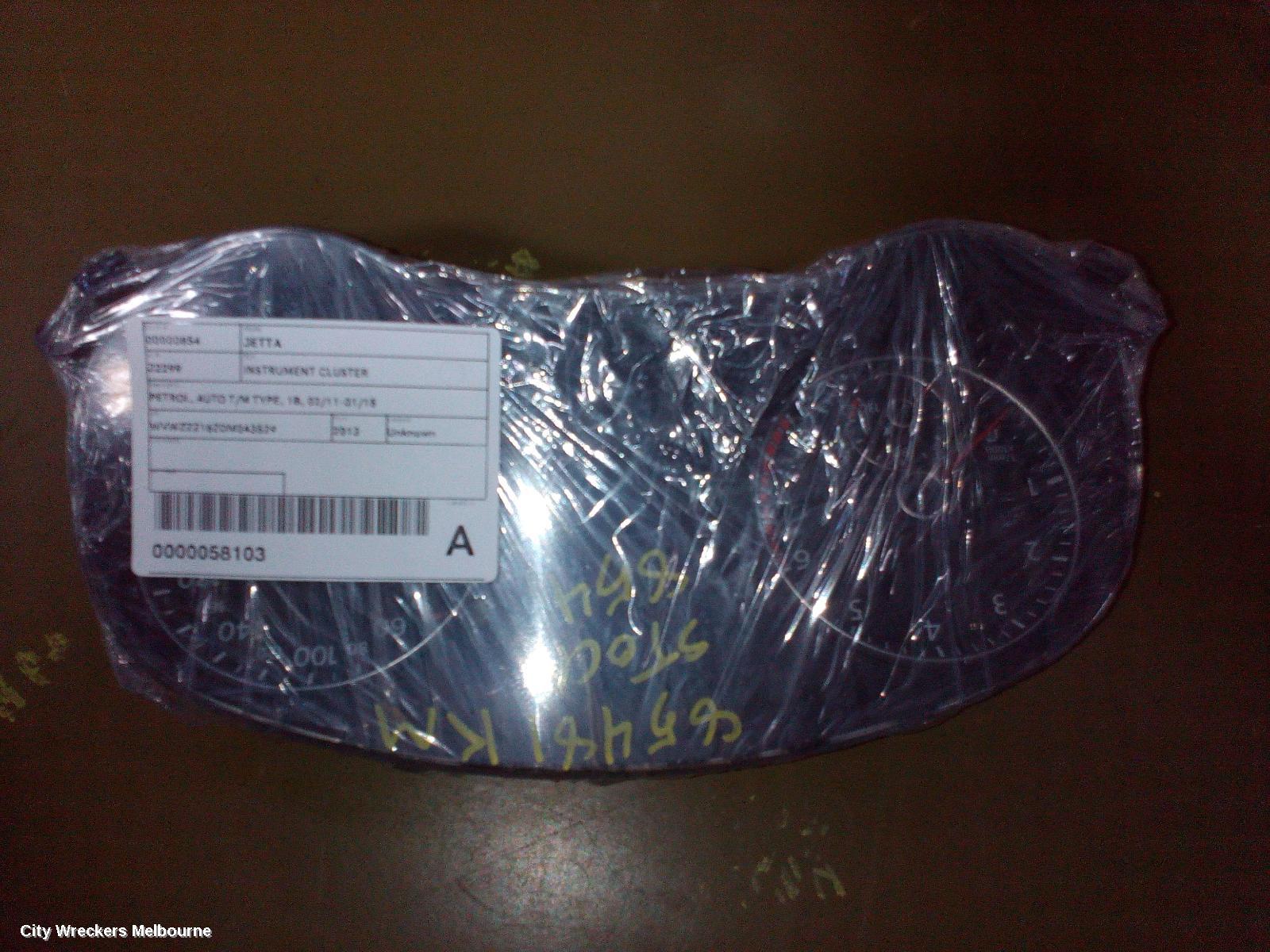 VOLKSWAGEN JETTA INSTRUMENT CLUSTER, PETROL, AUTO T/M TYPE, 1B, 02/2011 - 01/2015 - Image 3