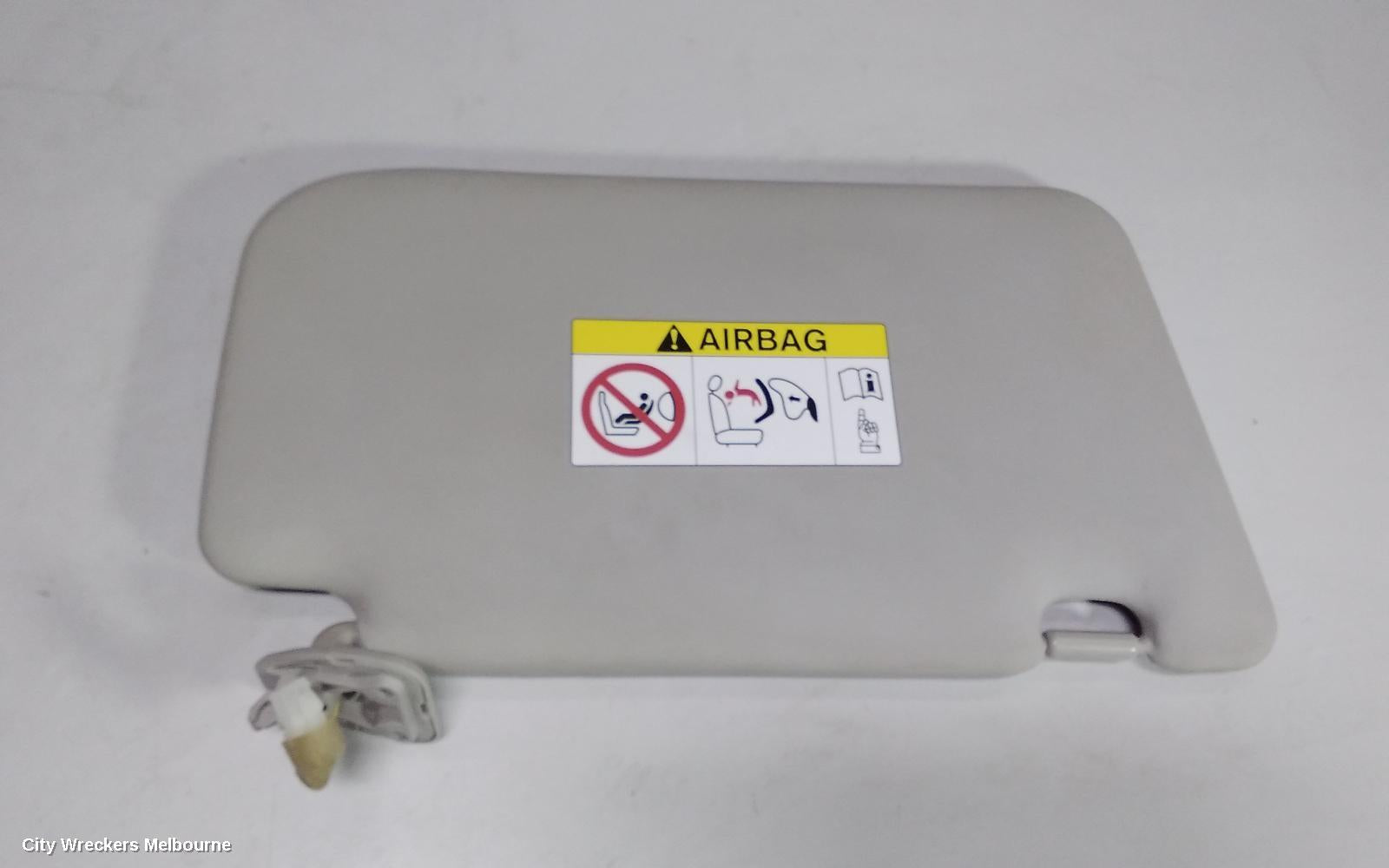 NISSAN XTRAIL SUNVISOR, T32, LH SIDE, 03/2014 ONWARDS - Image 3