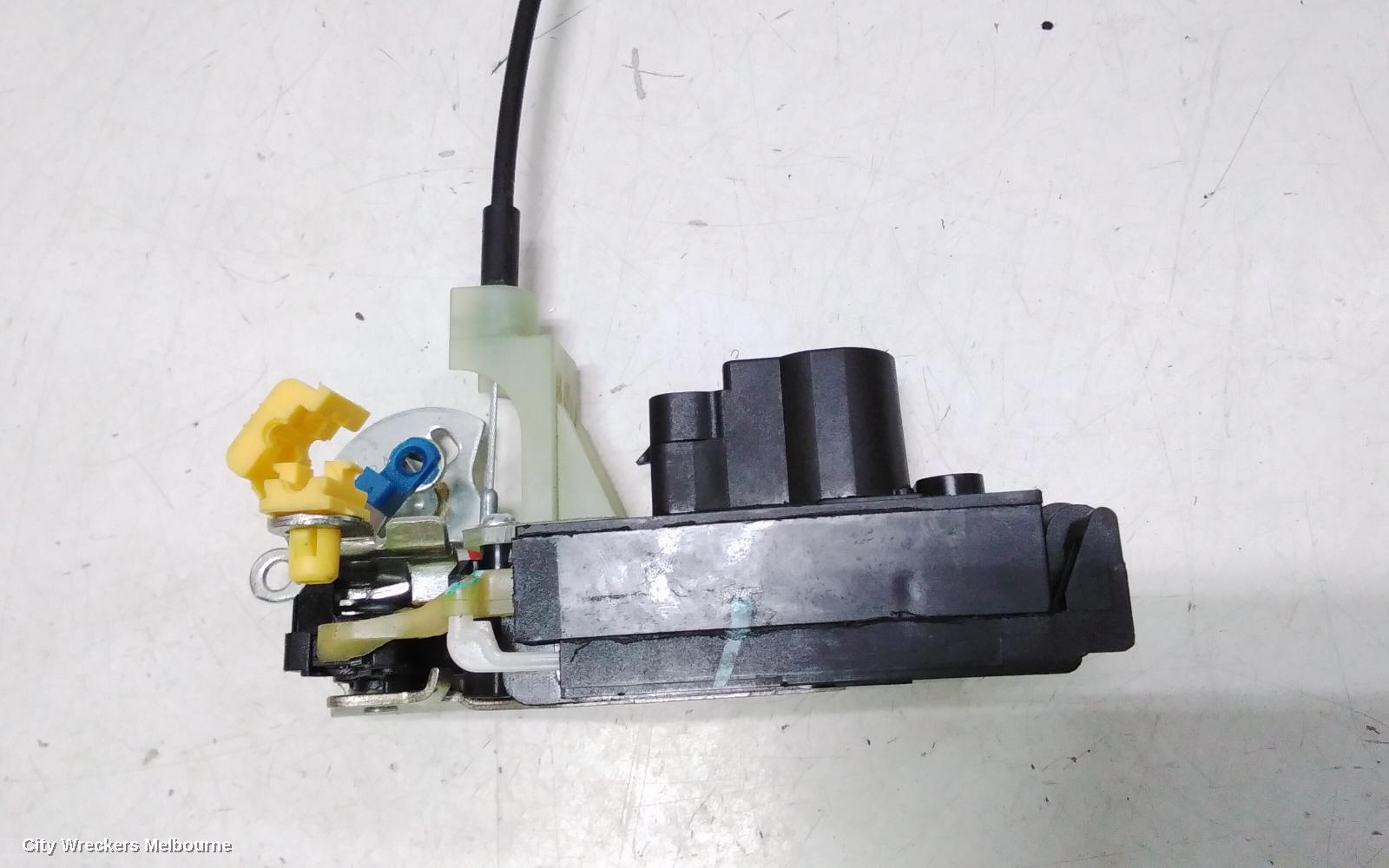 LDV G10 DOOR/BOOT/GATE LOCK, LEFT FRONT DOOR LOCK, SV7A, WAGON, 04/2015 - 08/2022 - Image 2