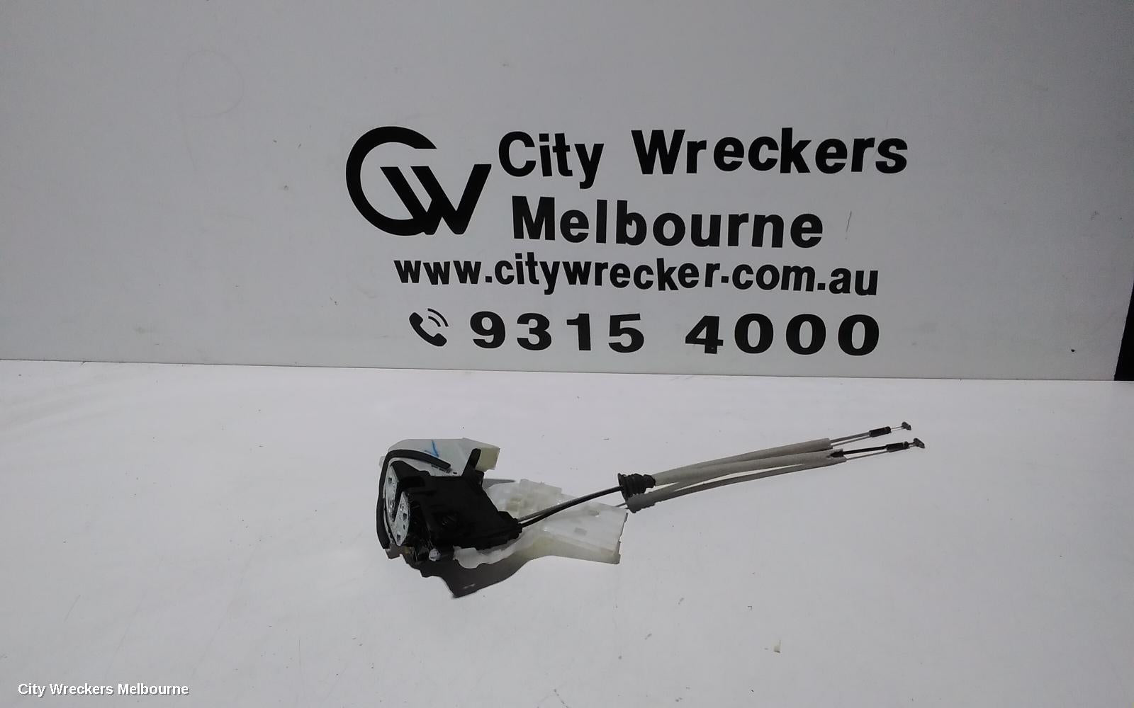 HYUNDAI SANTA FE DOOR/BOOT/GATE LOCK, LEFT REAR DOOR LOCK, TM, 03/2018 ONWARDS - Image 1