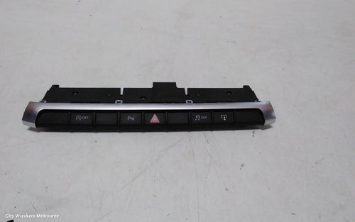 158190 - Image 1