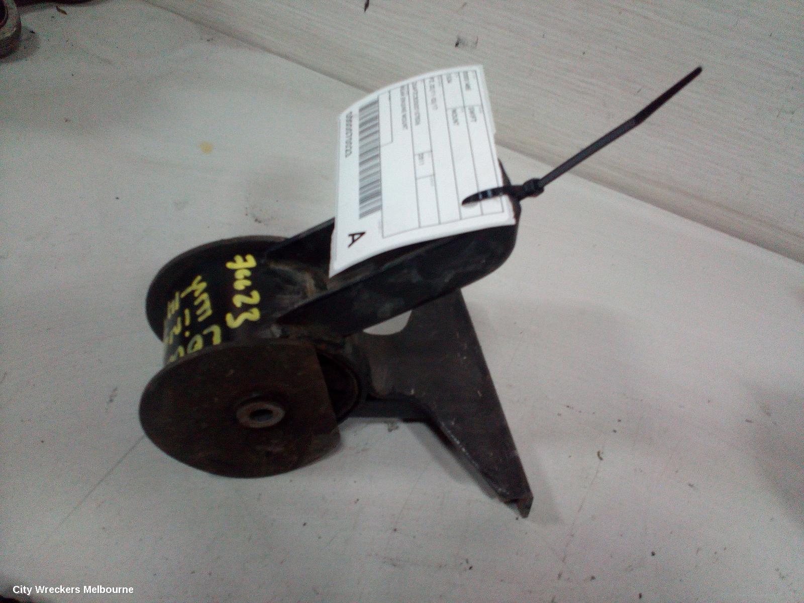 SUZUKI SWIFT MOUNT, FZ, 02/2011 - 03/2017 - Image 2
