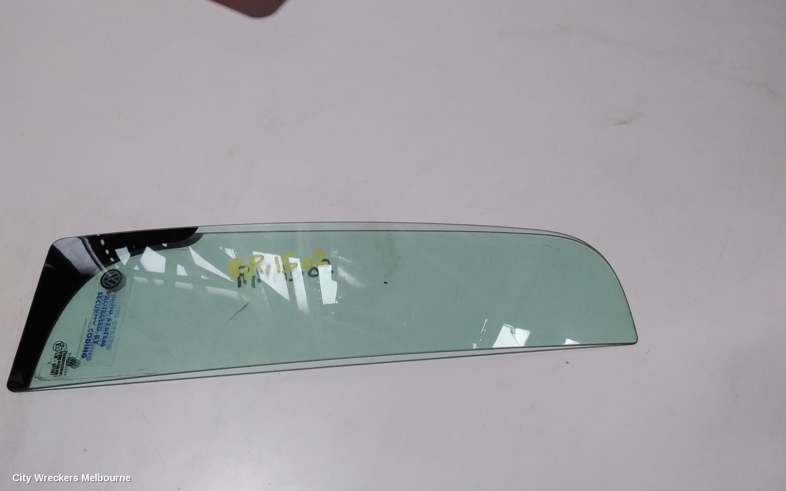 VOLKSWAGEN AMAROK RIGHT REAR 1/4 DOOR GLASS, 2H, 12/2010 ONWARDS - Image 1