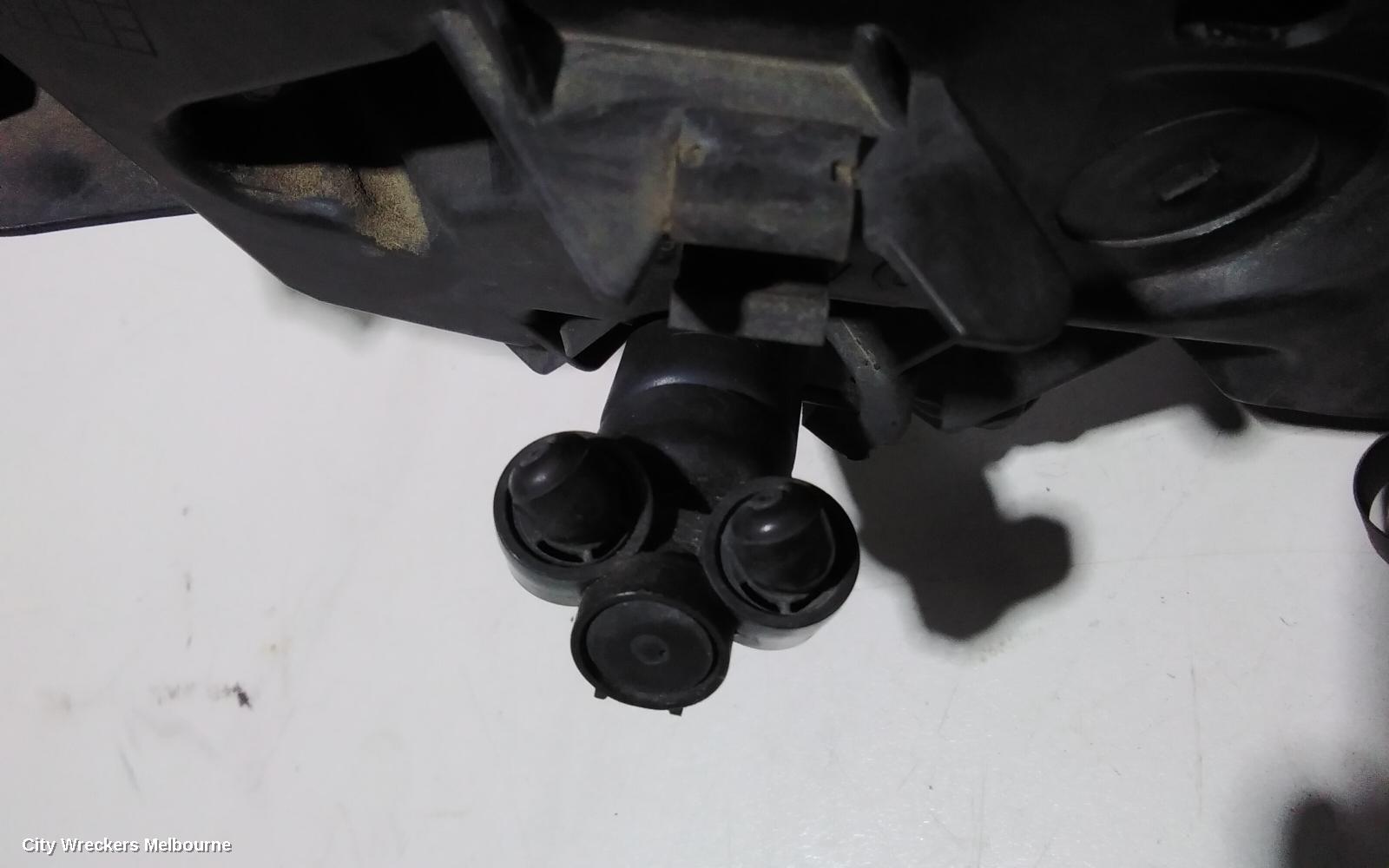 AUDI Q5, 8R, 12/2008 - 01/2017, HEADLIGHT BRACKET RHS: 80784 - Image 2