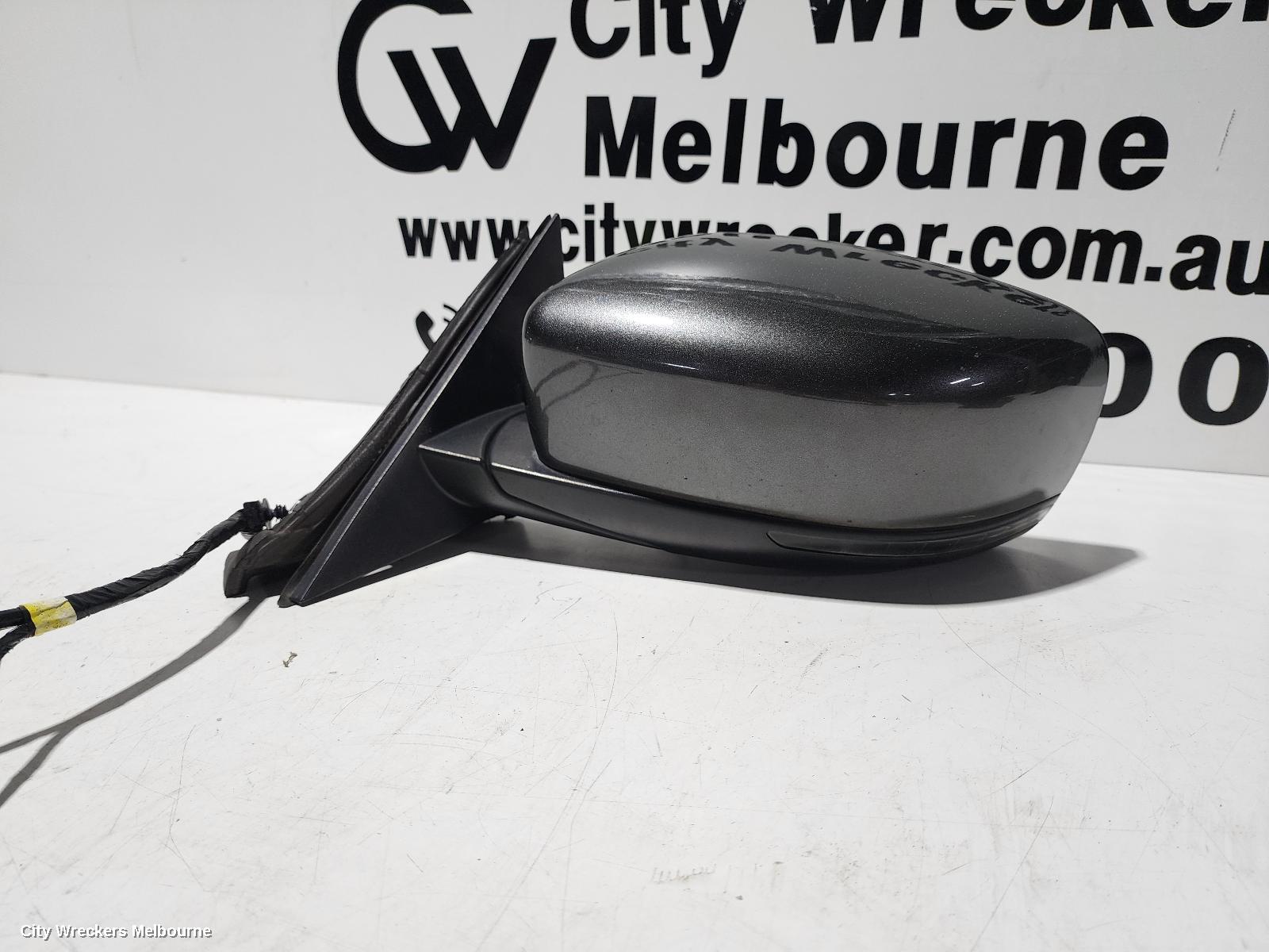 CHRYSLER 300C LEFT DOOR MIRROR, LX, COLOUR CODED, 07/2012 ONWARDS - Image 2