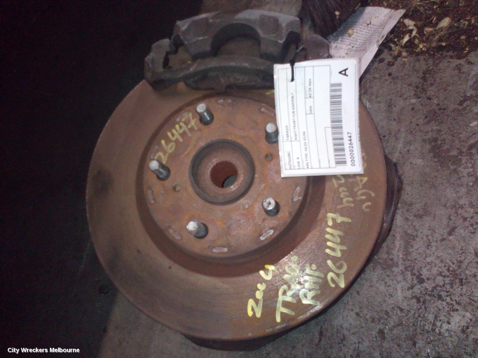 TOYOTA TARAGO RIGHT FRONT HUB ASSEMBLY, ABS TYPE, 06/2003 - 02/2006 - Image 1