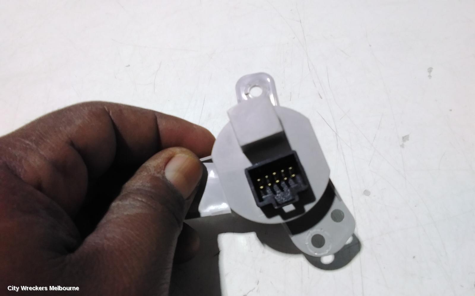 KIA SELTOS, SP2, 07/2019 ONWARDS, STAR STOP BUTTON: 101673 - Image 3