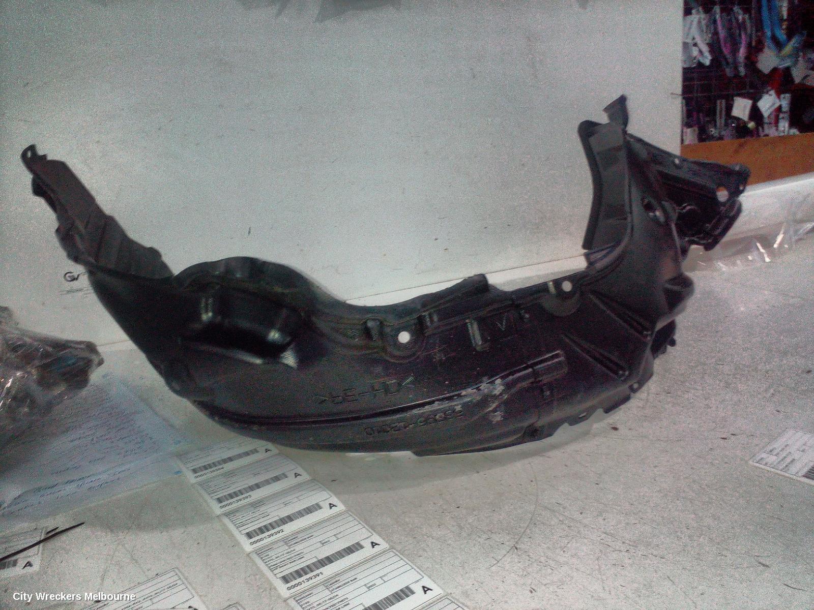 TOYOTA COROLLA RIGHT GUARD LINER, E210, HATCH/SEDAN, 07/2018 ONWARDS - Image 3