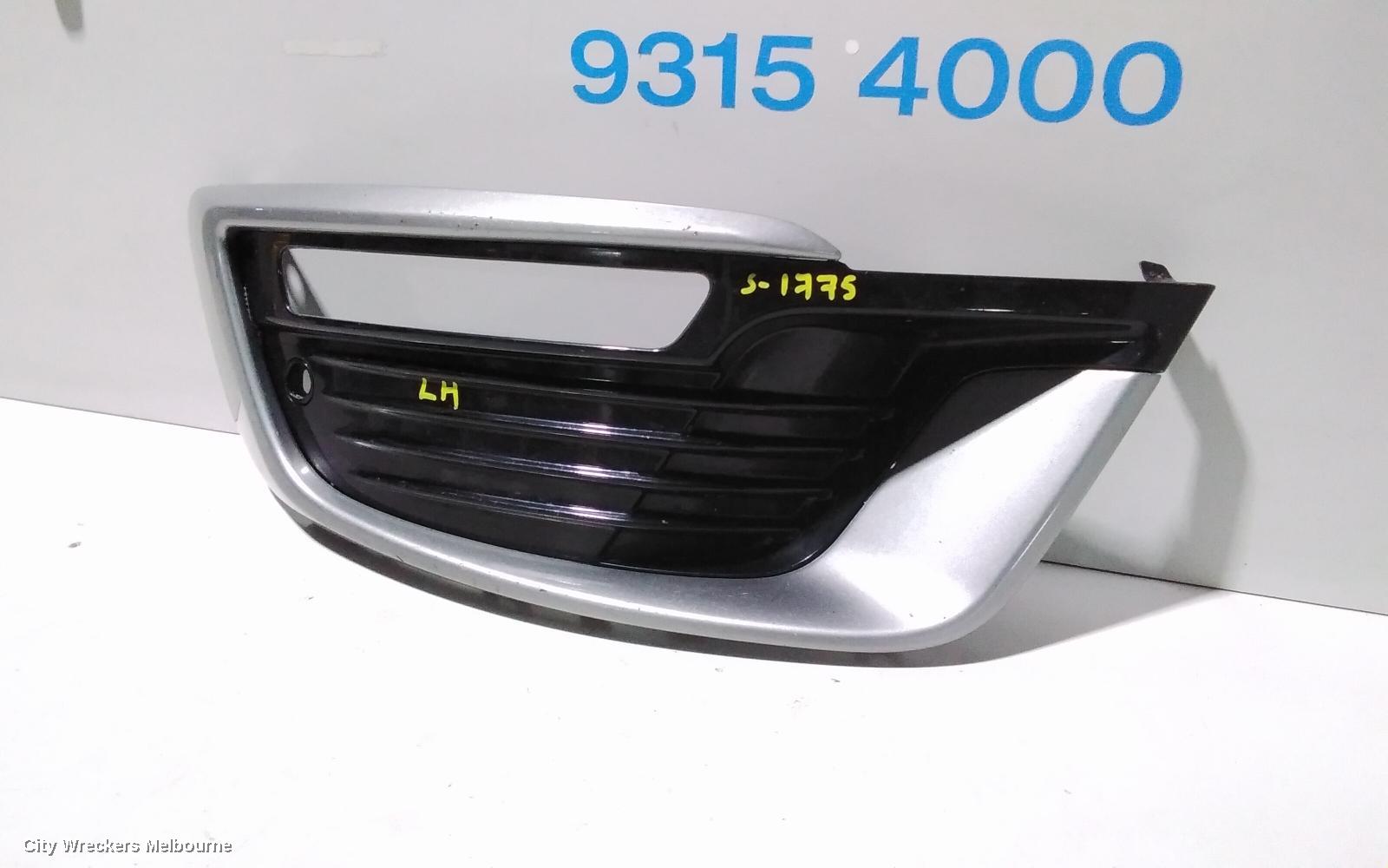 RENAULT MEGANE LEFT INDICATOR/FOG/SIDE, BUMPER FOGLAMP, X95, 07/2014 ONWARDS - Image 2