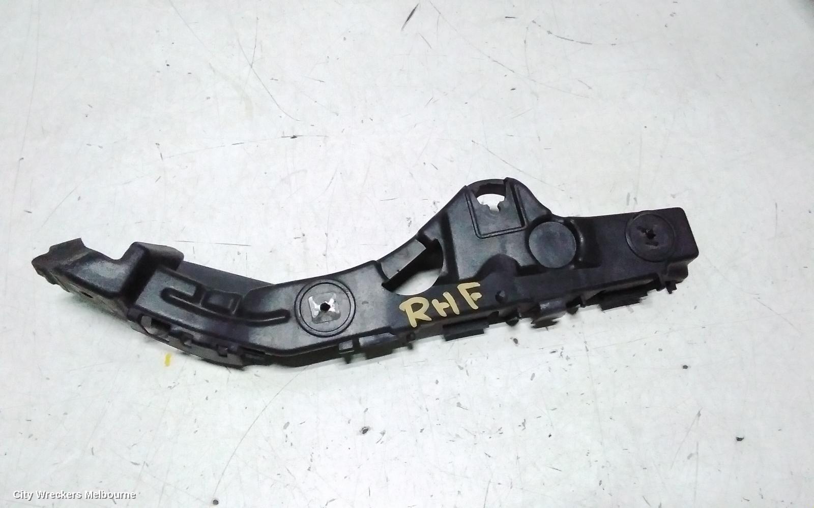 HOLDEN CAPTIVA, CG SERIES 2 03/2011 - 06/2018, RHF BARSLIDE / BAR BRACKET : 145658 - Image 2