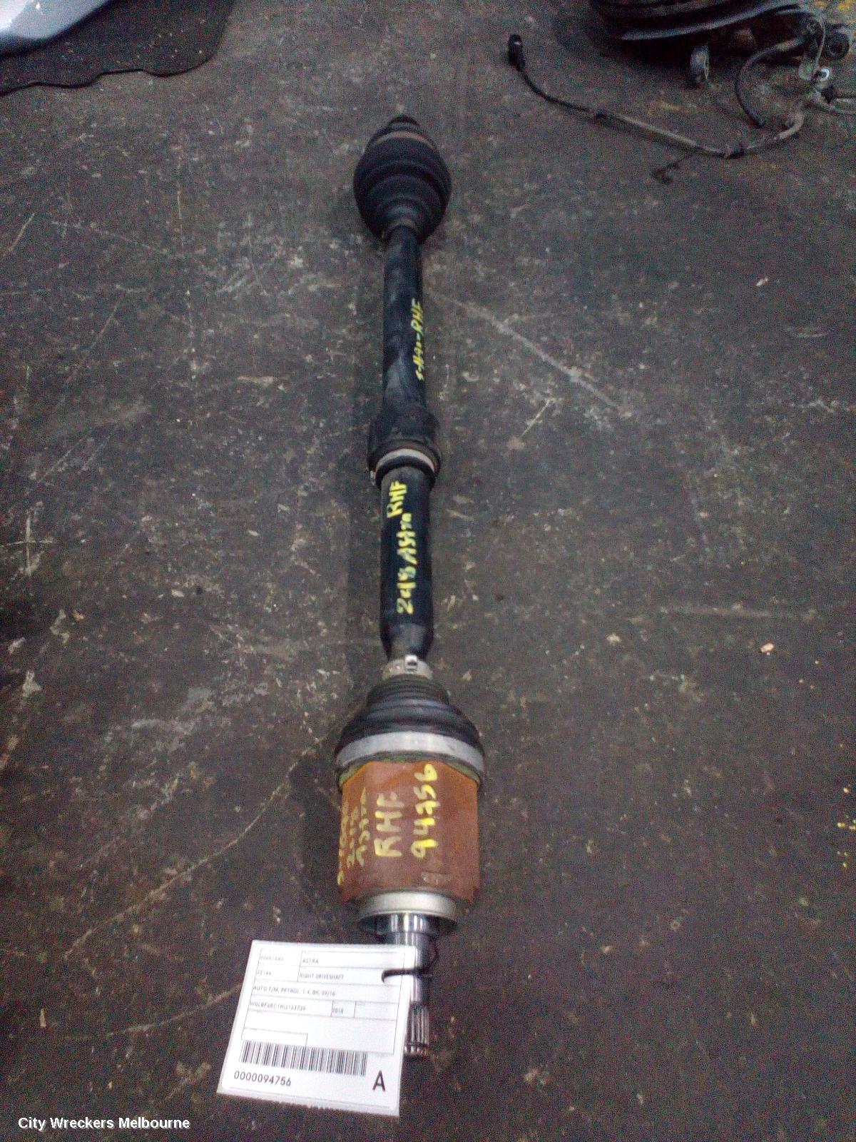 HOLDEN ASTRA RIGHT DRIVESHAFT, AUTO T/M, PETROL, 1.4, BK, 09/2016 ONWARDS - Image 1