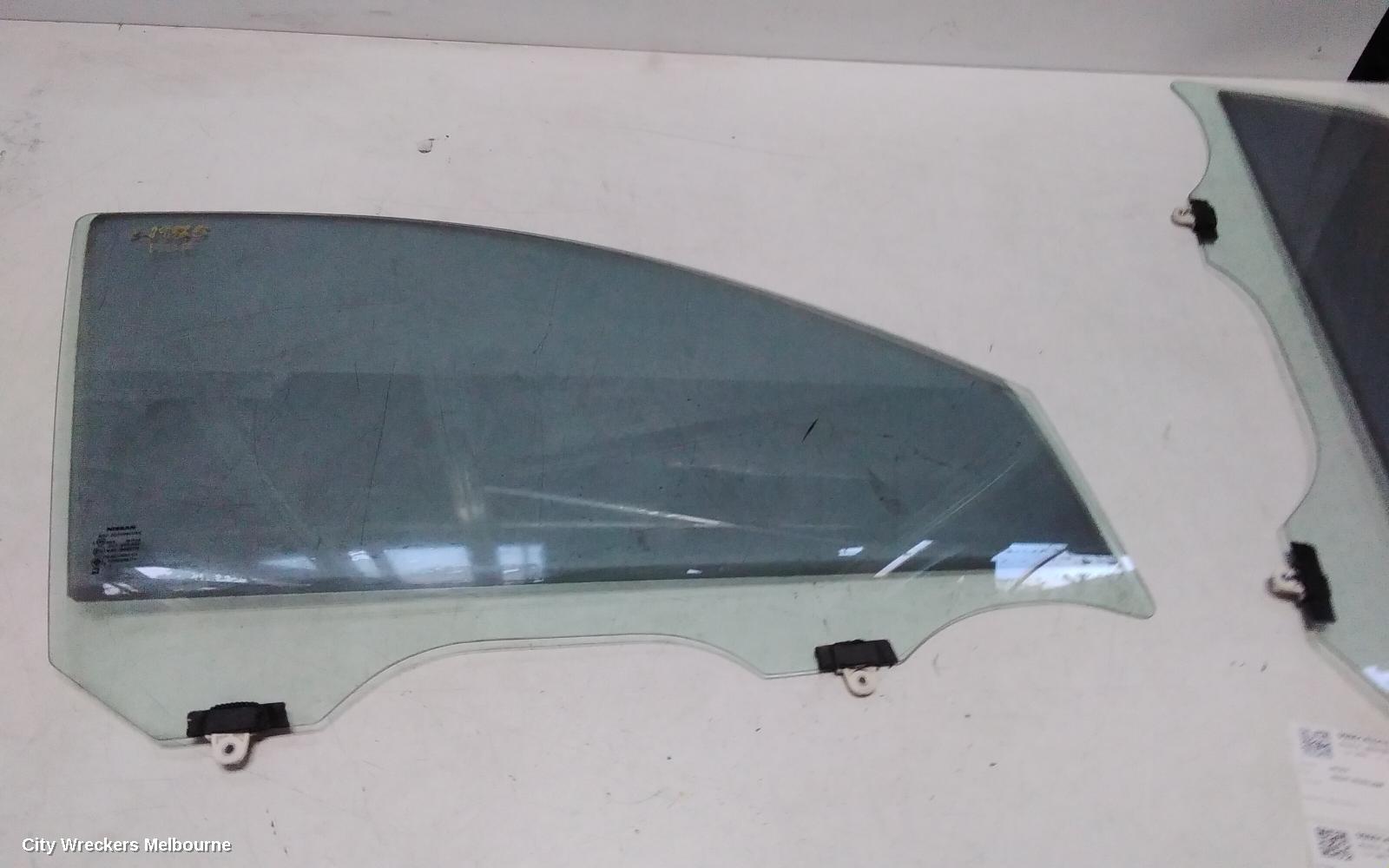 NISSAN MICRA RIGHT FRONT DOOR WINDOW, K13, 11/2010 ONWARDS - Image 3