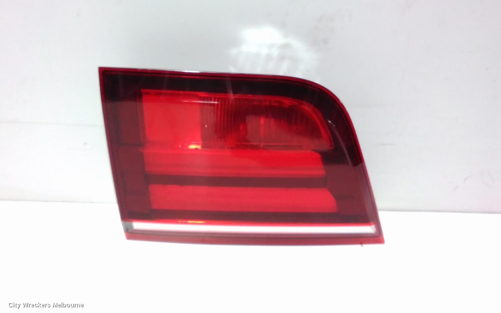BMW X5 REAR GARNISH, TAILGATE LAMP (RH SIDE), E70, 04/2010 - 06/2013 - Image 2