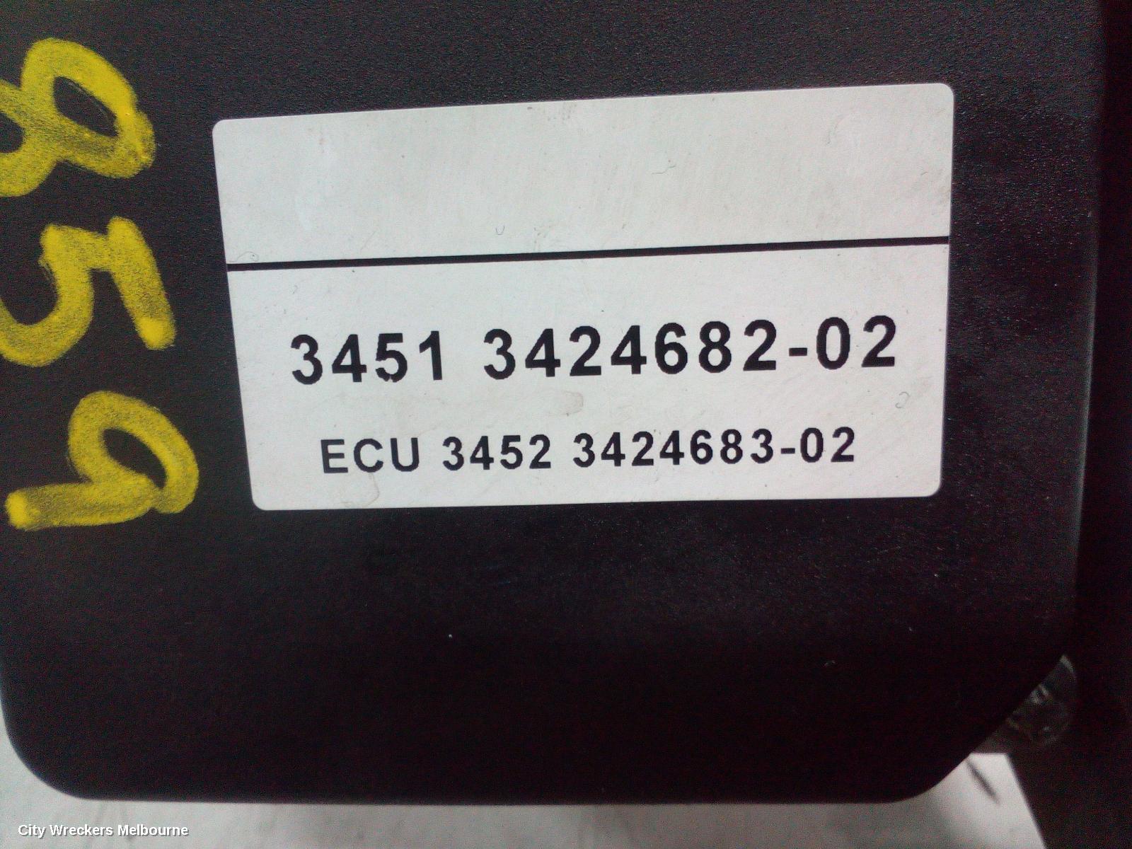 BMW X3 ABS PUMP/MODULATOR, E83, ON MODULE P/N 34513424682, 06/2004 - 11/2010 - Image 2