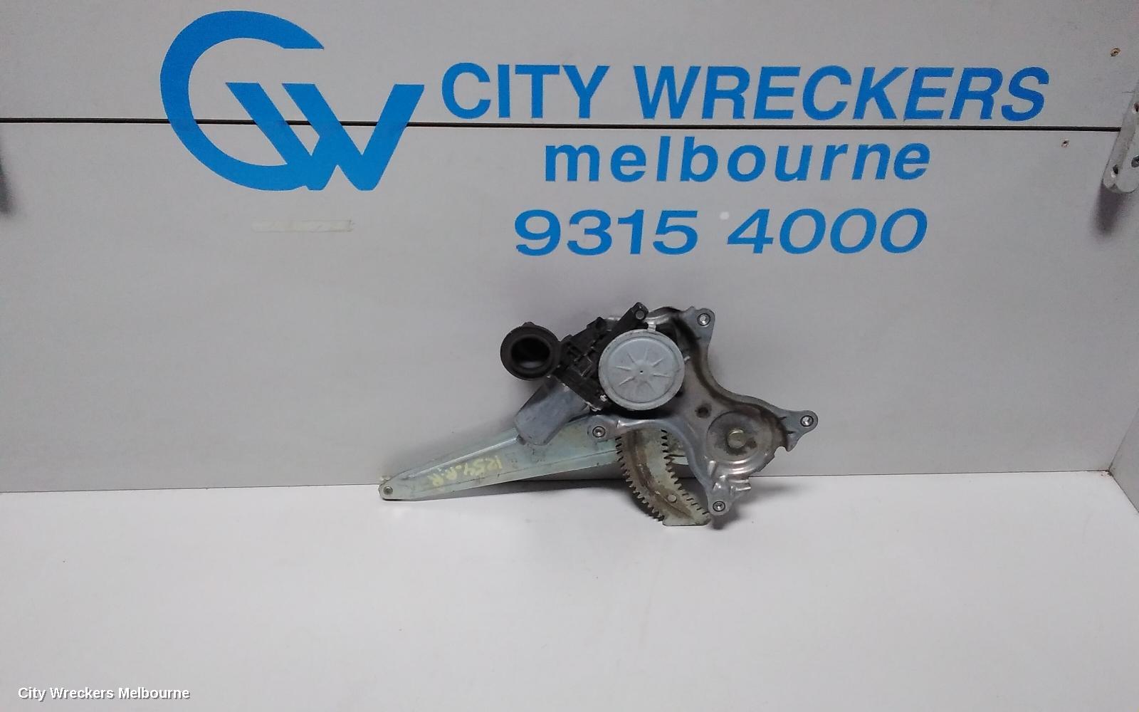 TOYOTA RAV4 RIGHT REAR WND REG/MOTOR, XA40, 12/2012 - 11/2018 - Image 1