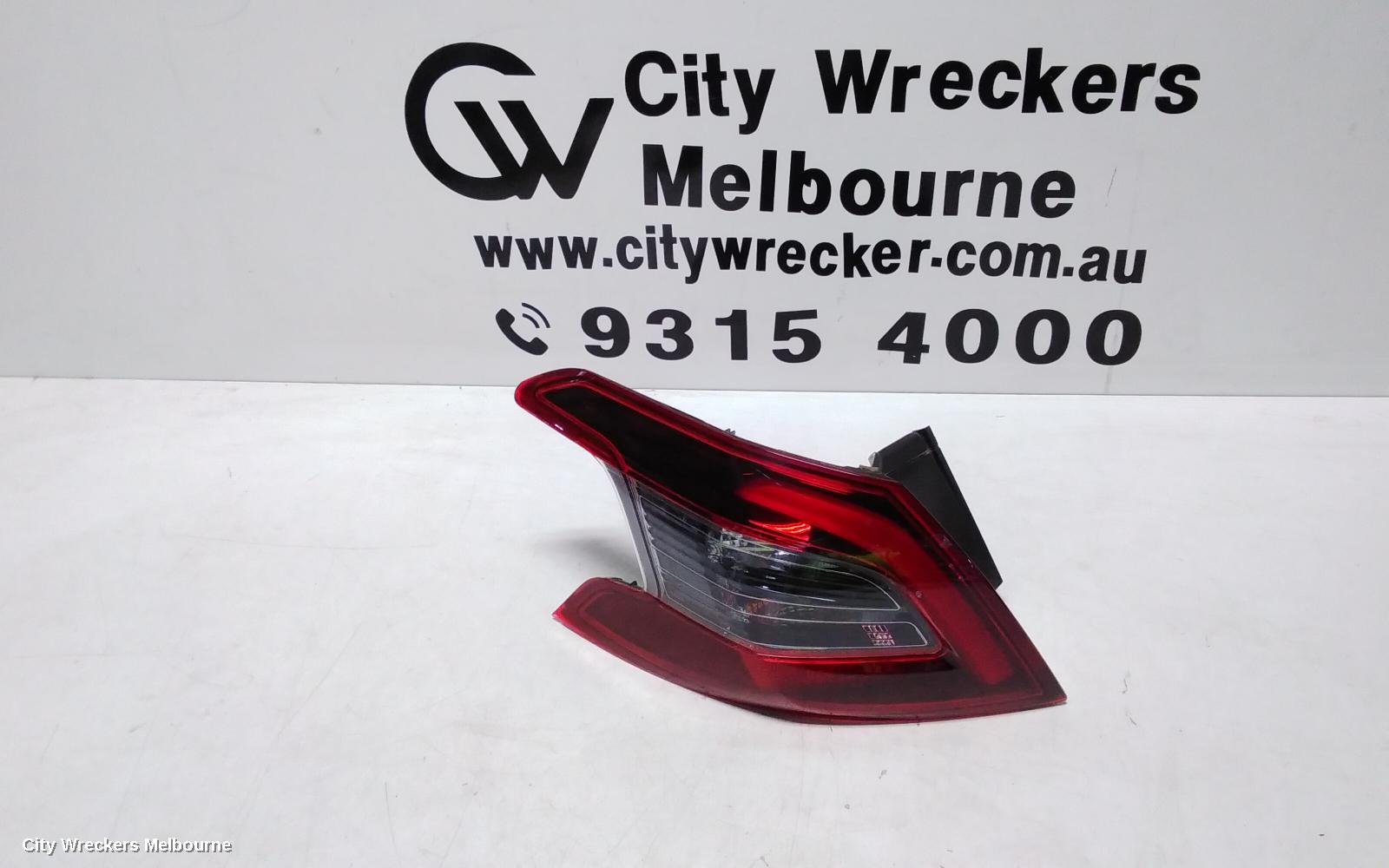 PEUGEOT 308 LEFT TAILLIGHT, T9, HATCH, 07/2017 - 01/2021 - Image 1