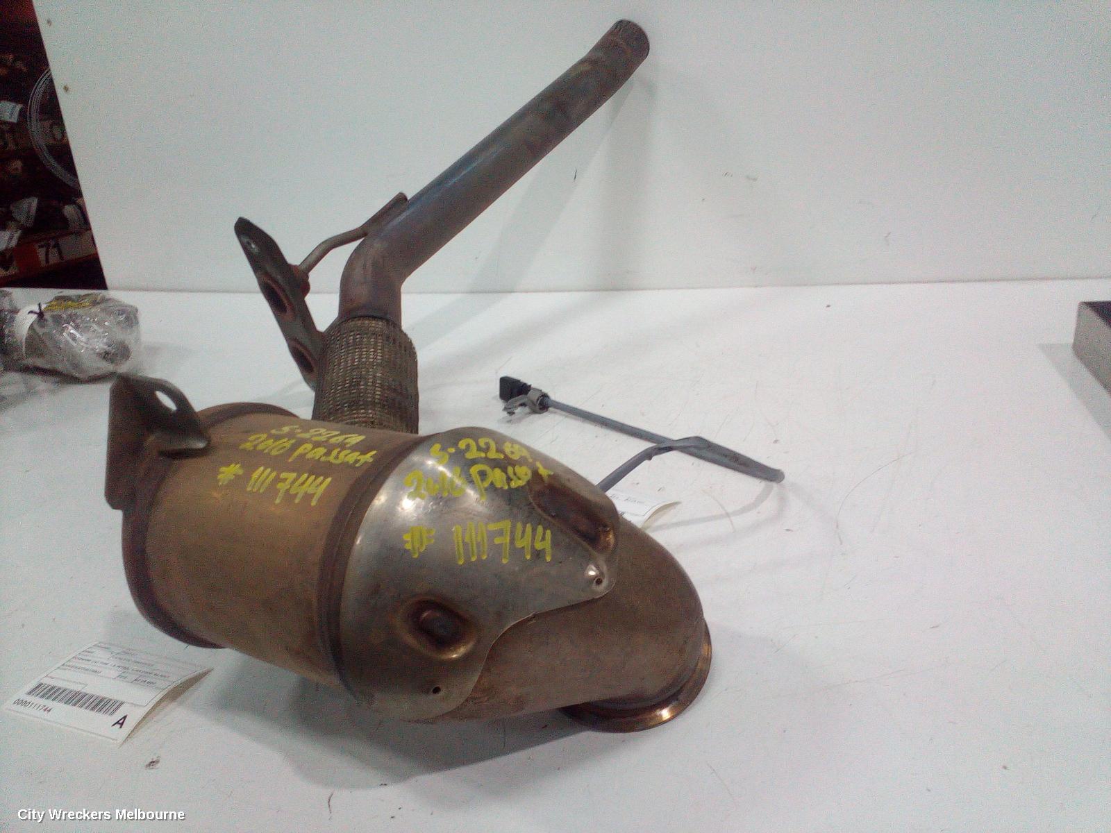 VOLKSWAGEN PASSAT CATALYTIC CONVERTER, DOWNPIPE-CAT TYPE, 1.8, PETROL, CJSA CODE, B8/MK7, 06/2015 - 10/2019 - Image 2