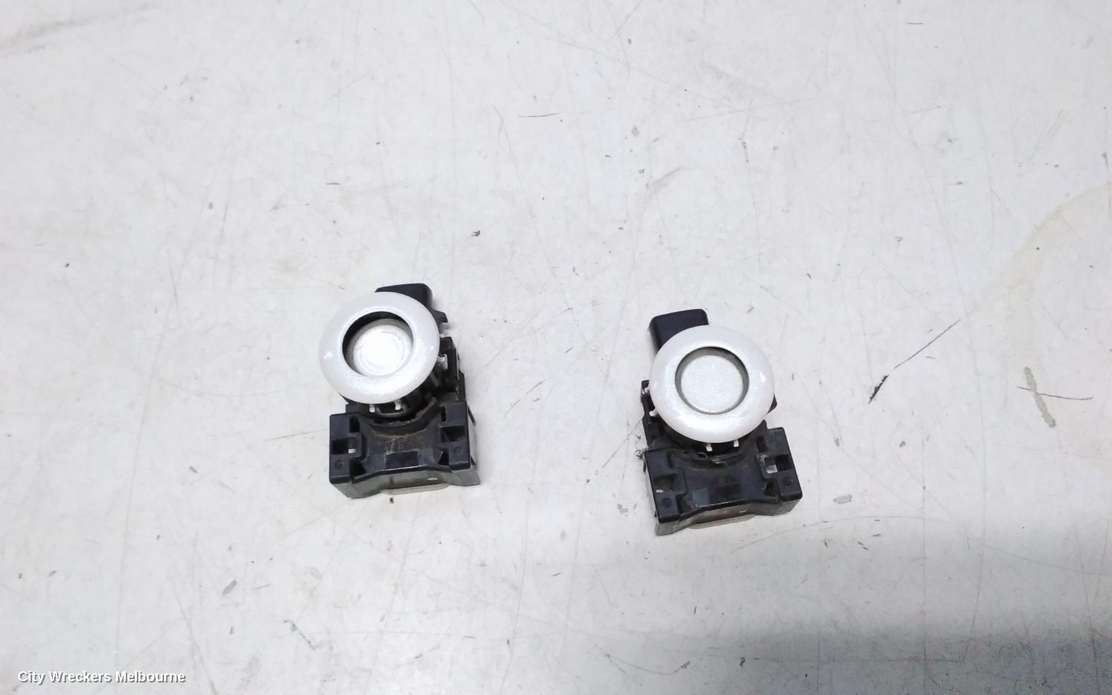 MAZDA CX3, DK, 03/2015 ONWARDS, 2X FRONT PARKING SENSOR: 113446 - Image 1