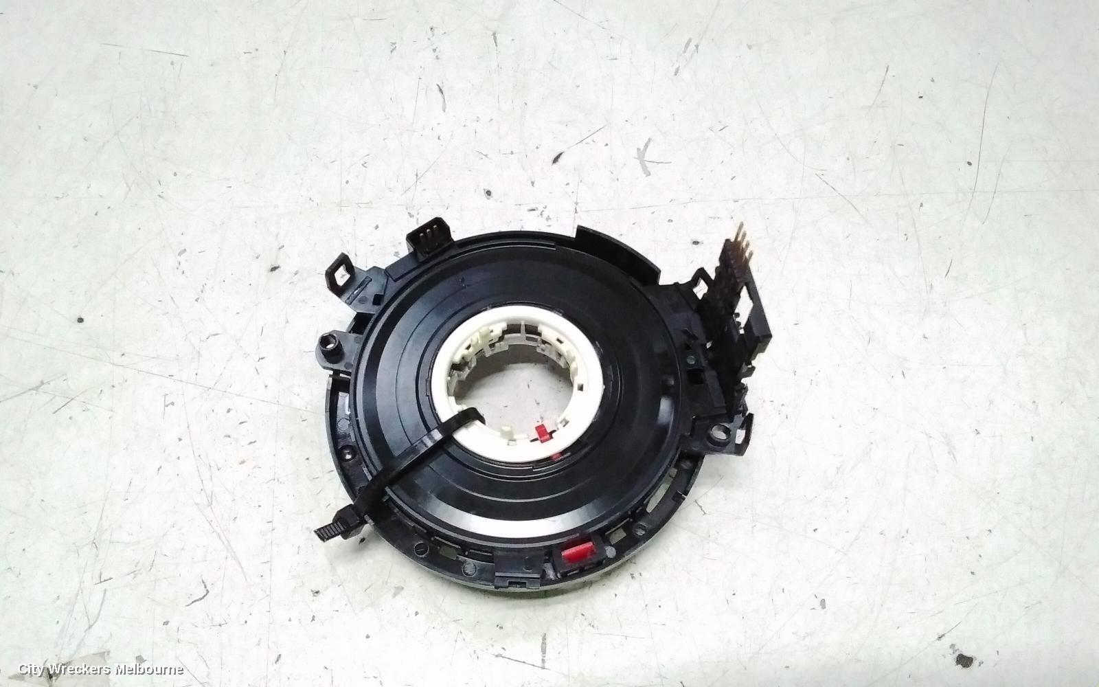 MERCEDES CLA CLASS AIRBAG MODULE/SENSOR, CLOCKSPRING***USE COMBINATION SWITCH PART TYPE*** - Image 1