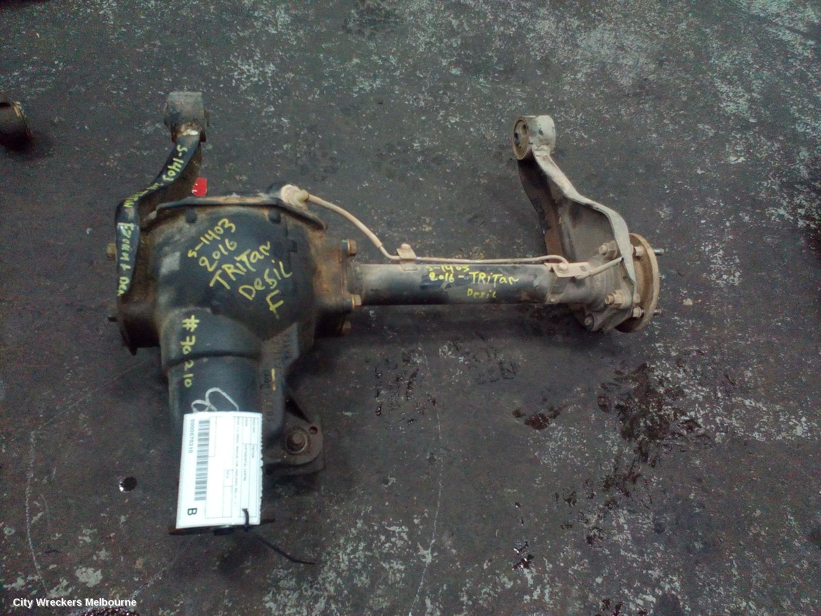 MITSUBISHI TRITON DIFFERENTIAL CENTRE, FRONT, 2.4, DIESEL, MANUAL T/M, MQ-MR, 3.692 RATIO, NON ACTUATOR TYPE, 03/2015 - 10/2023 - Image 1