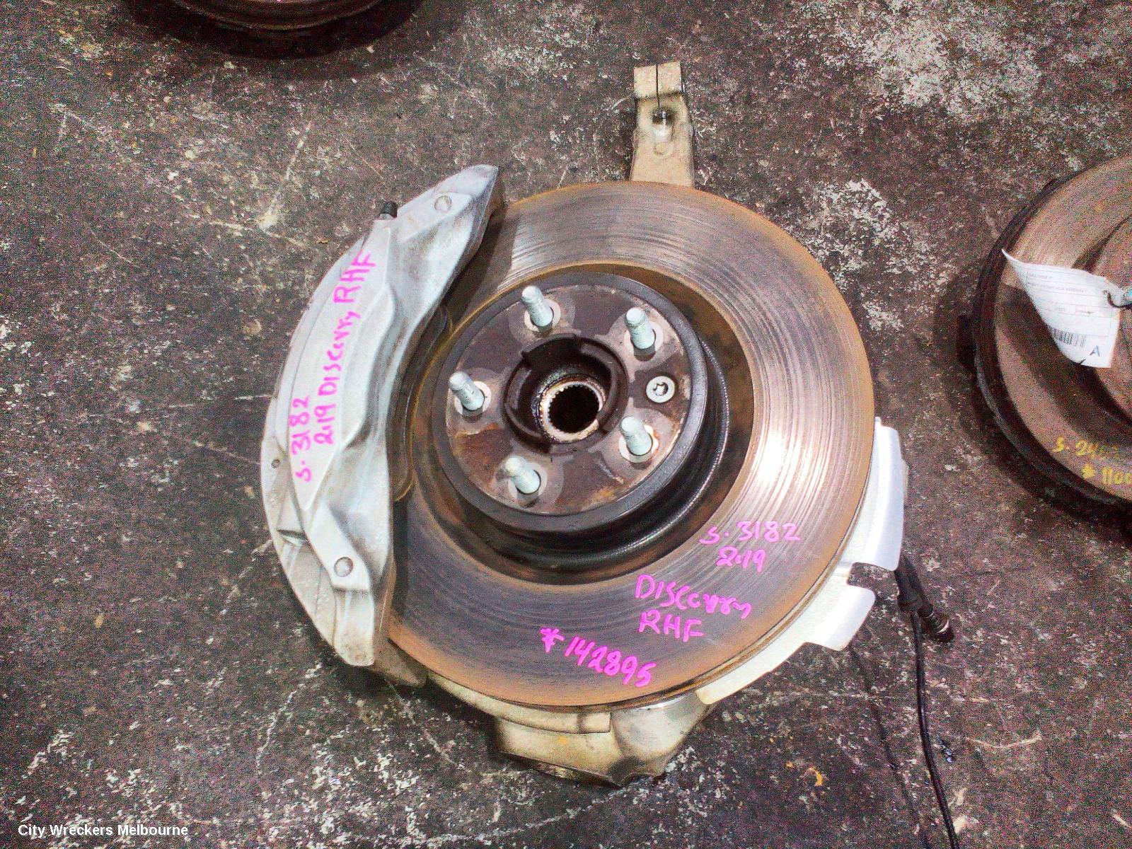 LAND ROVER DISCOVERY RIGHT FRONT HUB ASSEMBLY, L462, 12/2016 ONWARDS - Image 2