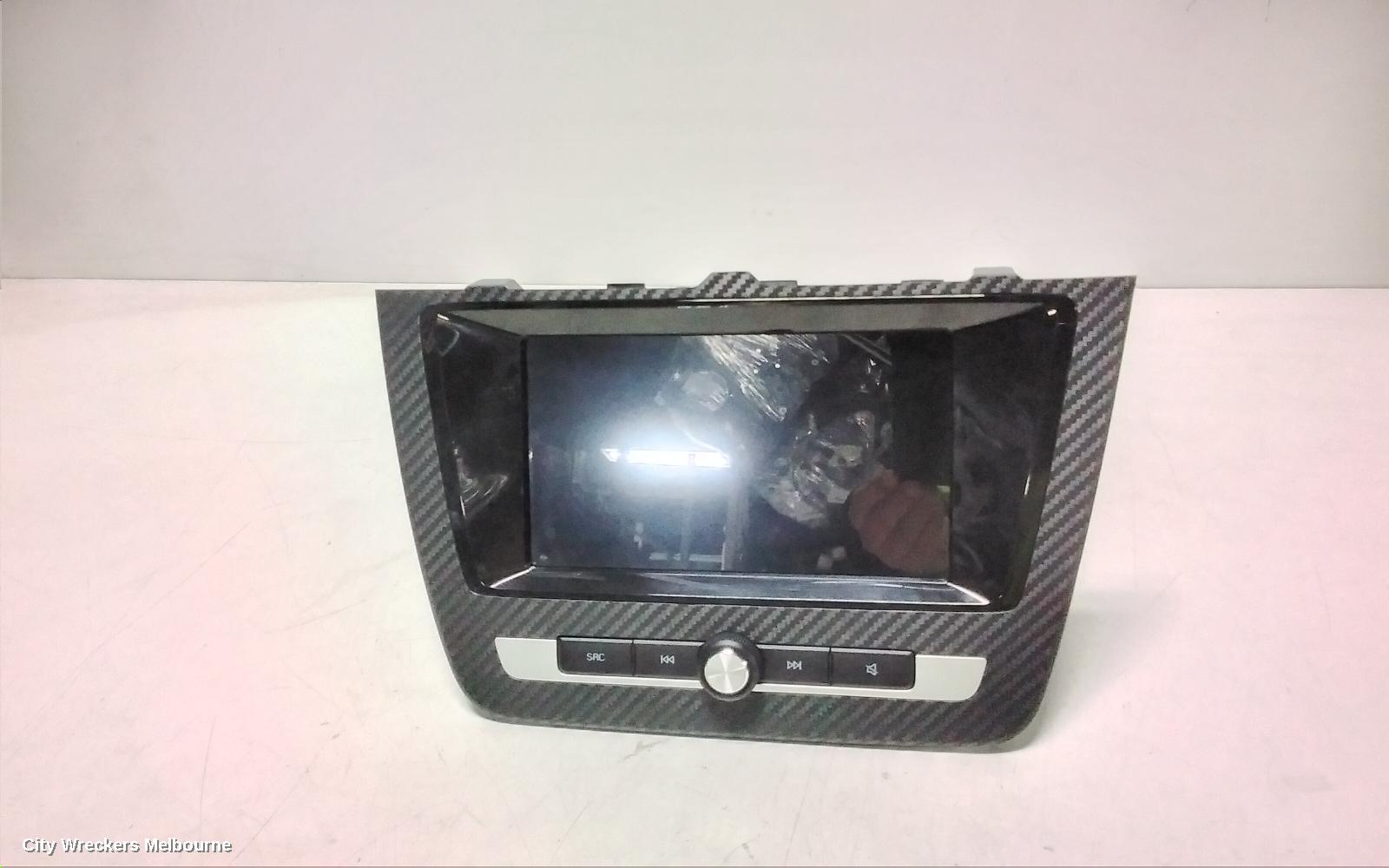 MG ZS RADIO/CD/DVD/SAT/TV, 8IN HEADUNIT, NON NAVIGATION TYPE, AZS1, 09/2017 ONWARDS - Image 1