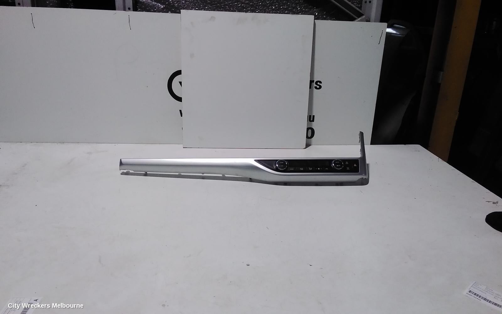 TOYOTA KLUGER HEATER/AC CONTROLS, GSU50/GSU55, CLIMATE CONTROL TYPE (FRONT), 03/2014 - 02/2021 - Image 2