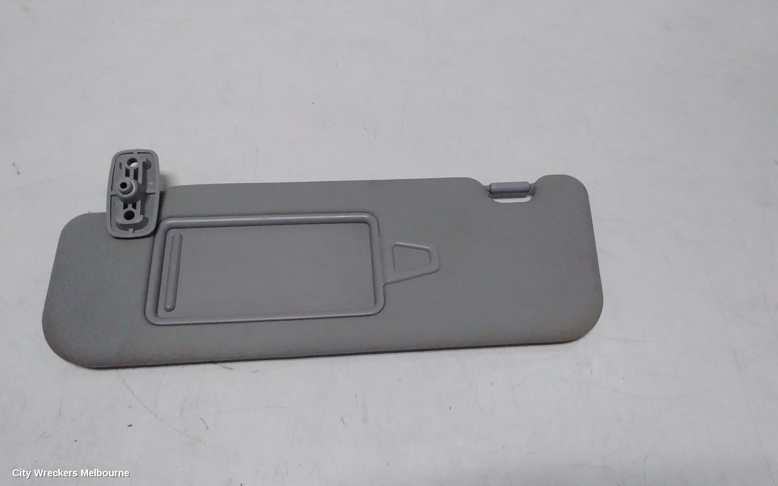 KIA SPORTAGE SUNVISOR, SL, RH SIDE, 05/2010 - 10/2015 - Image 2