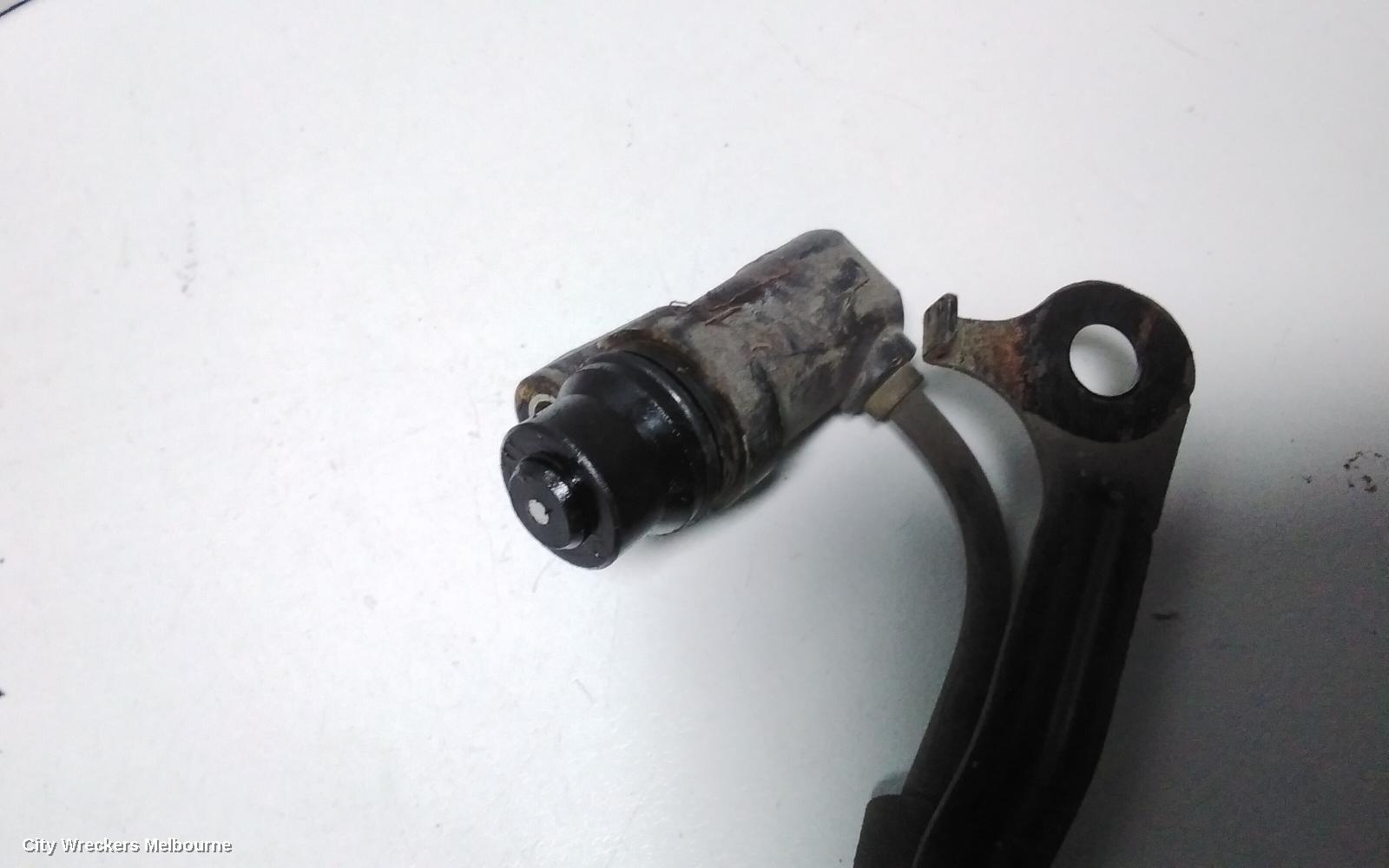 TOYOTA HILUX ABS SENSOR, LH FRONT, NON VSC, LOOM TYPE, 03/2005 - 08/2015 - Image 2