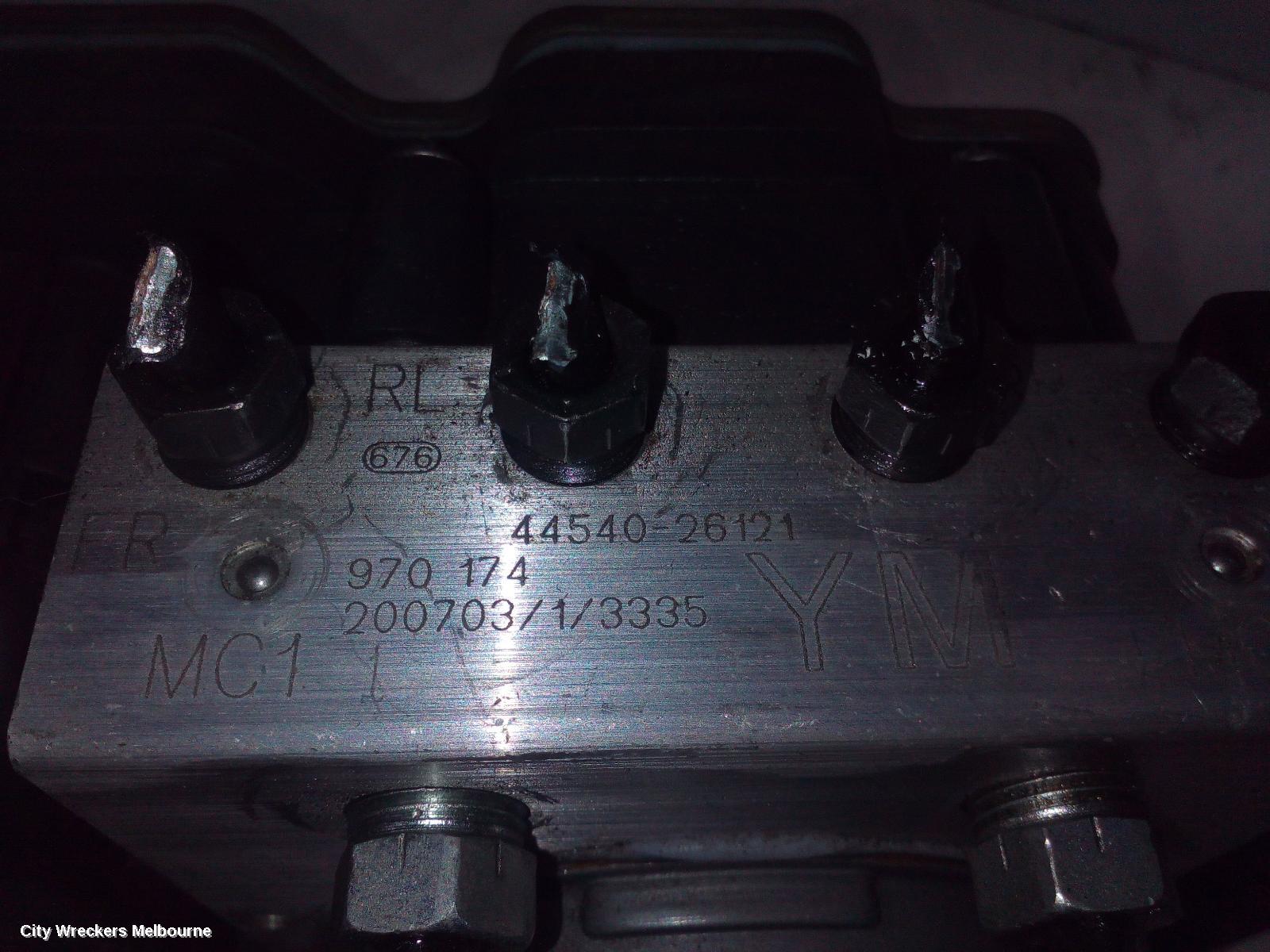 TOYOTA HIACE ABS PUMP/MODULATOR, 300 SERIES, 02/2019 ONWARDS - Image 2