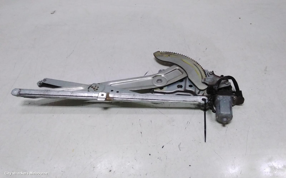 SUZUKI SX4 LEFT FRONT WINDOW REG/MOTOR, POWER, 01/2007 - 01/2014 - Image 3