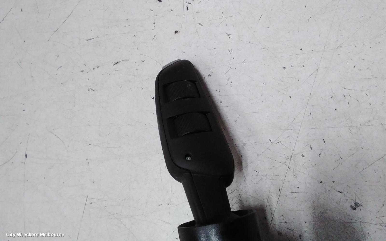 MAHINDRA XUV700 COMBINATION SWITCH, W601, 01/2023 ONWARDS - Image 3