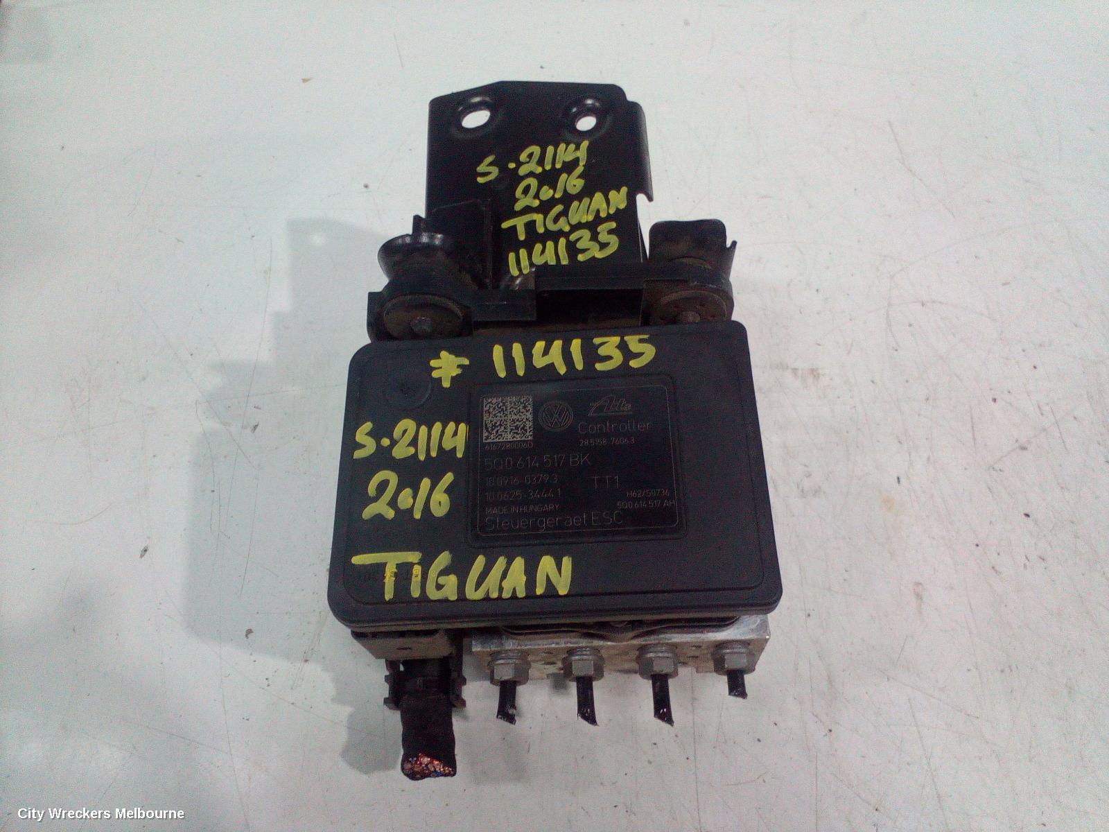 VOLKSWAGEN TIGUAN ABS PUMP/MODULATOR, P/N 5Q0614517BK, 5NA, 06/2016 ONWARDS - Image 1