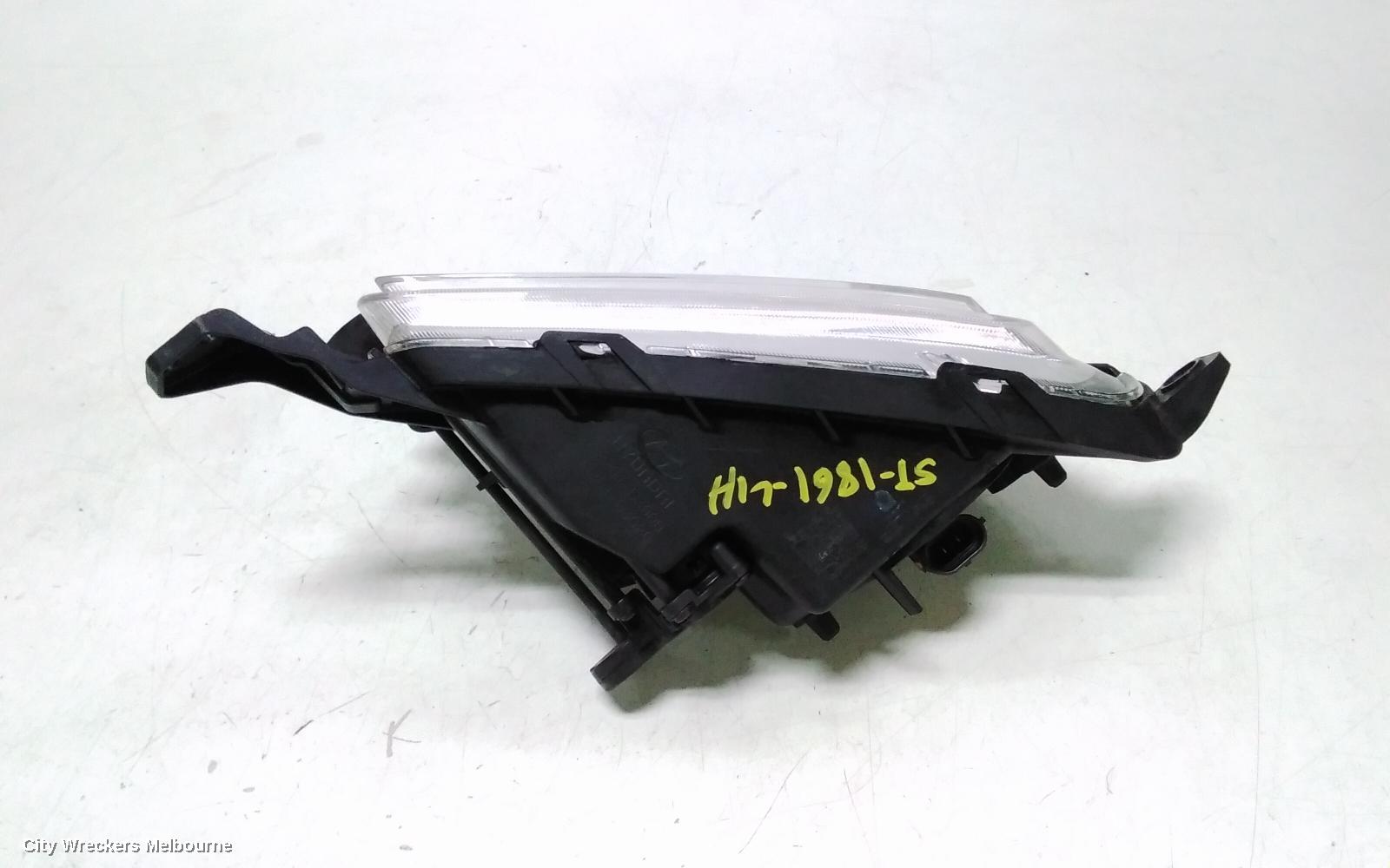 HYUNDAI TUCSON LEFT INDICATOR/FOG/SIDE, DAYTIME RUNNING LAMP, TL, KOREAN BUILT (VIN KMHJ), 07/2015 - 06/2018 - Image 3